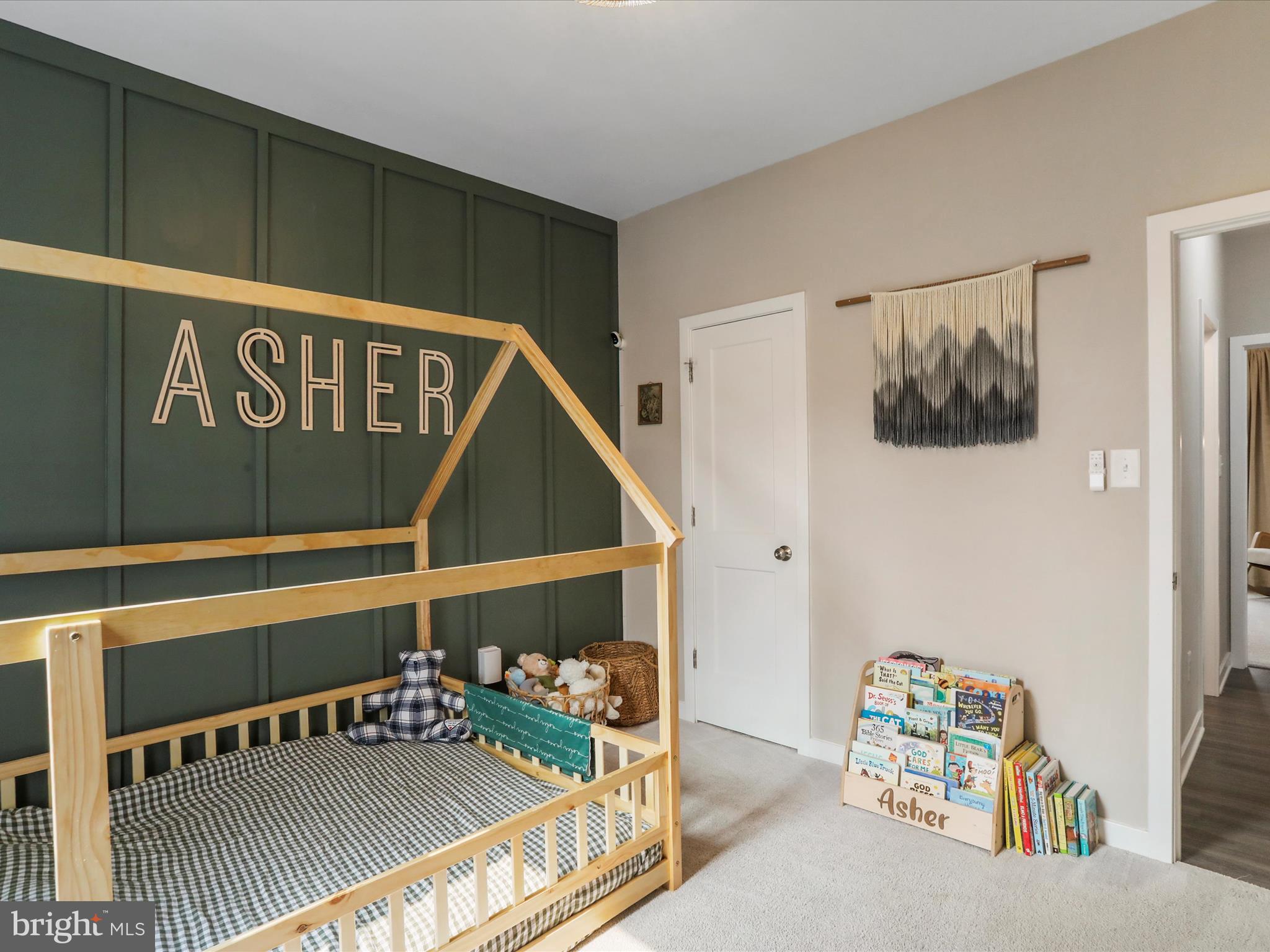 NADENBOUSCH PINES - Residential