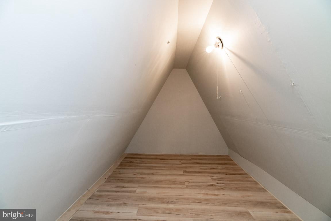 THE VISTAS - Residential