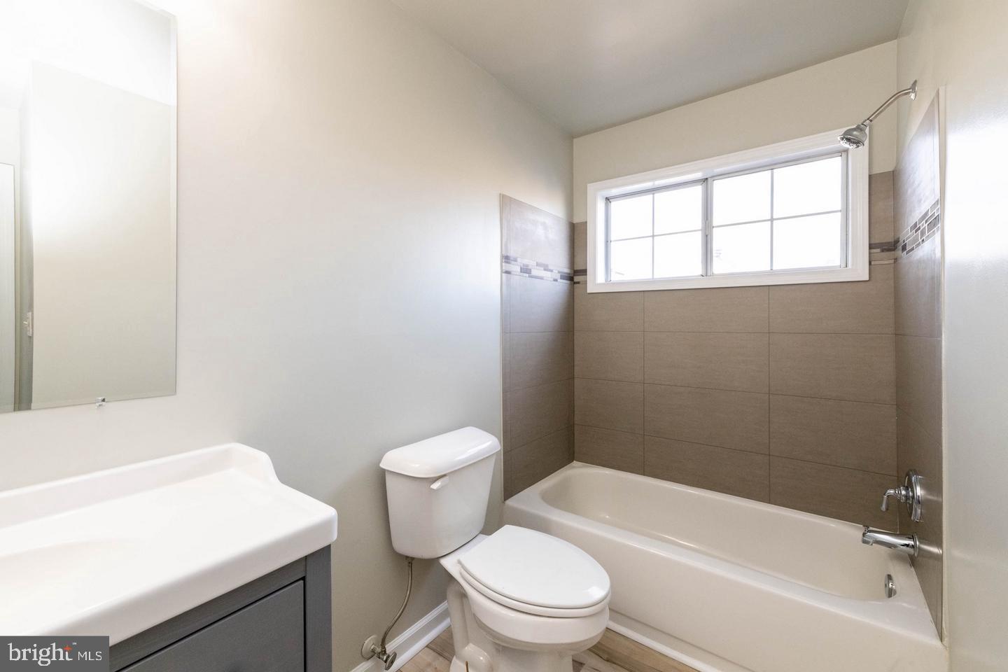 THE VISTAS - Residential