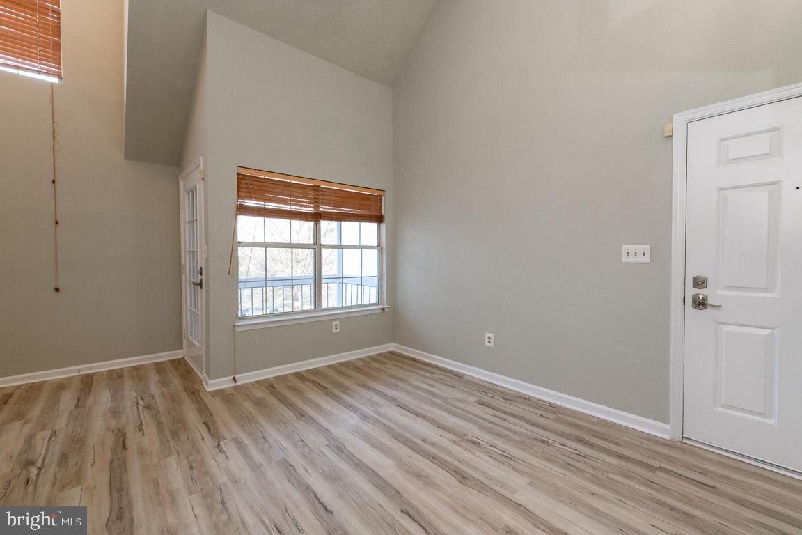 THE VISTAS - Residential