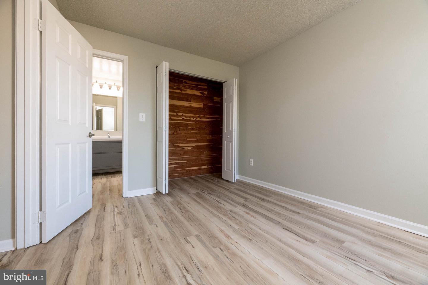 THE VISTAS - Residential