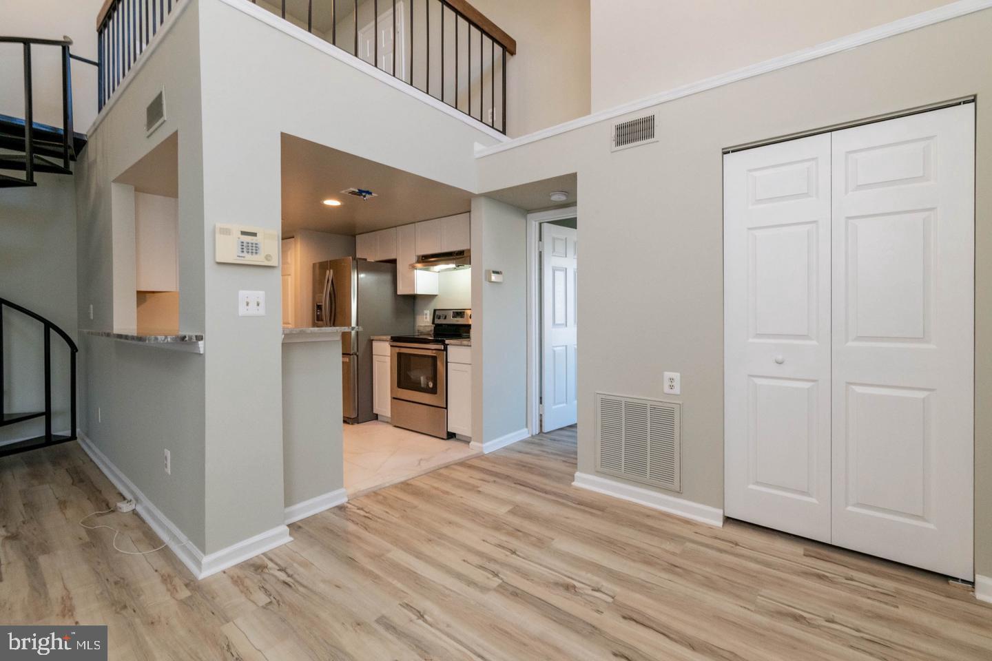 THE VISTAS - Residential