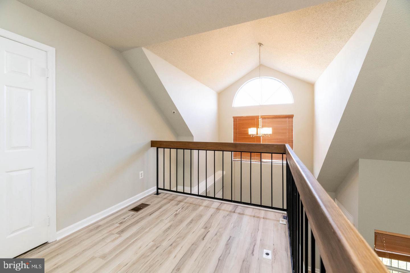 THE VISTAS - Residential