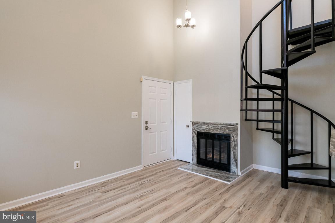 THE VISTAS - Residential