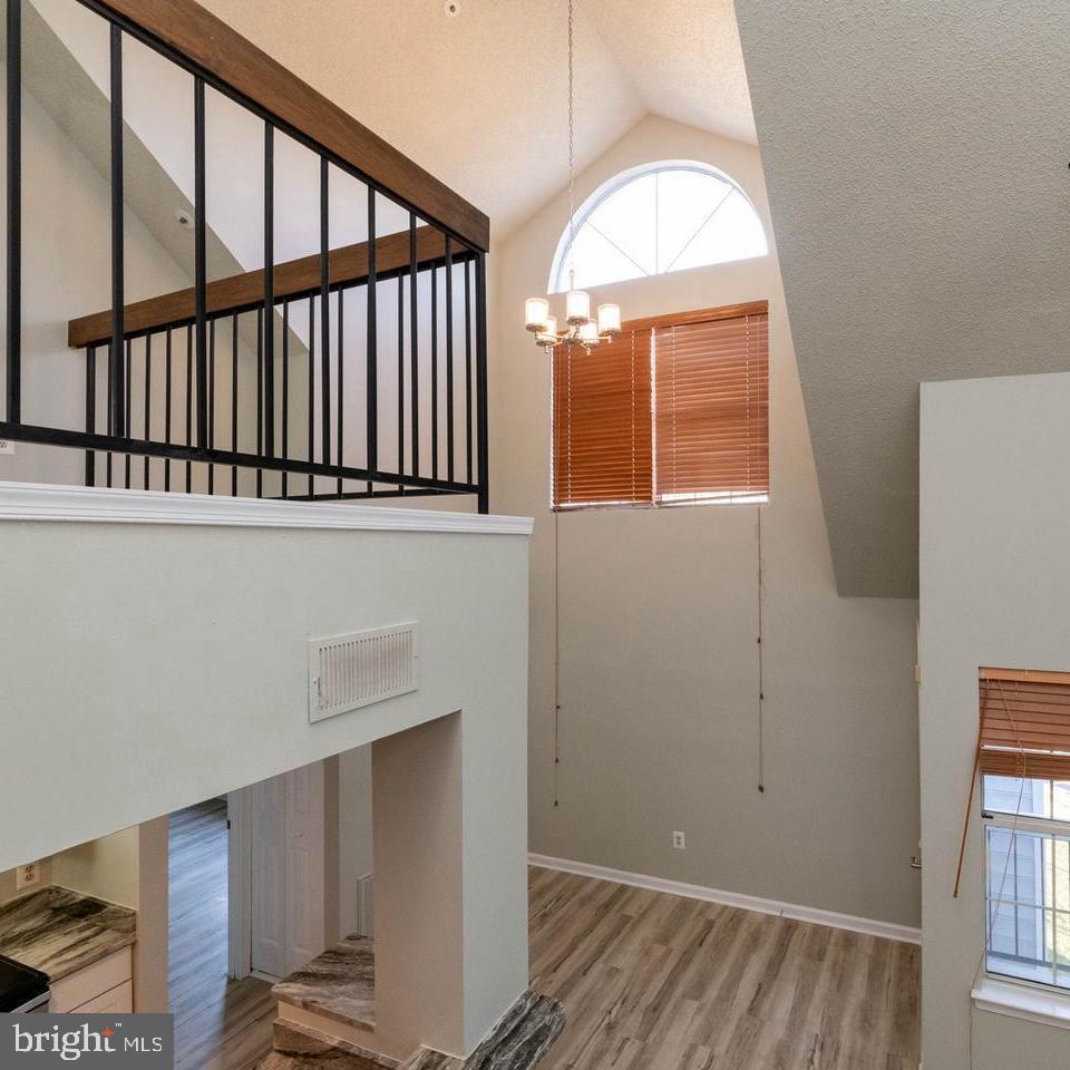 THE VISTAS - Residential