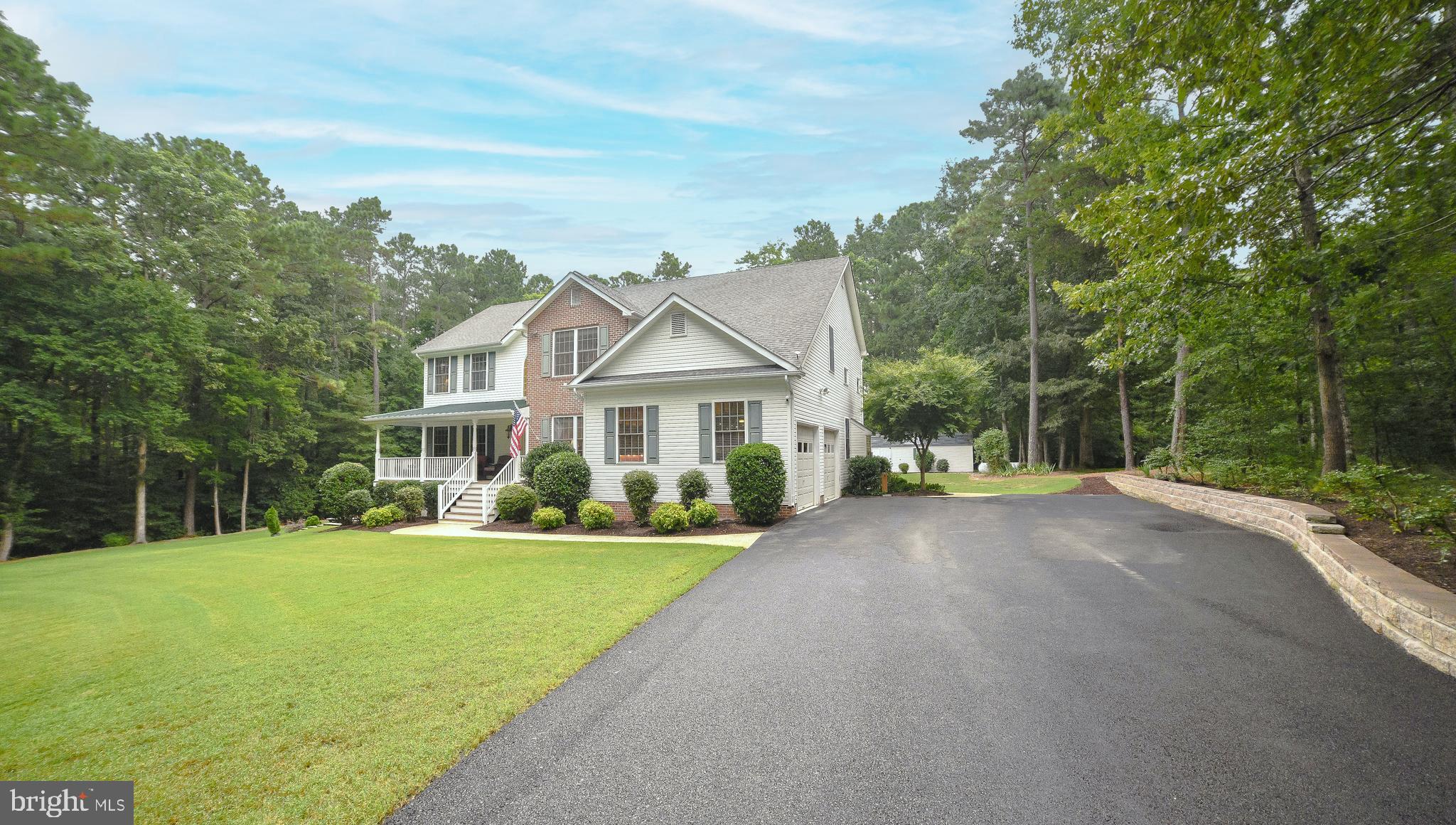 CHESTNUT HILLS - Residential