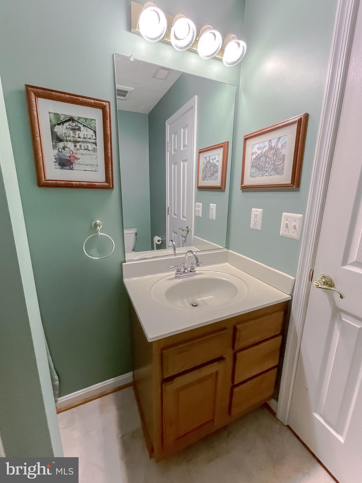 CHESTNUT HILLS - Residential