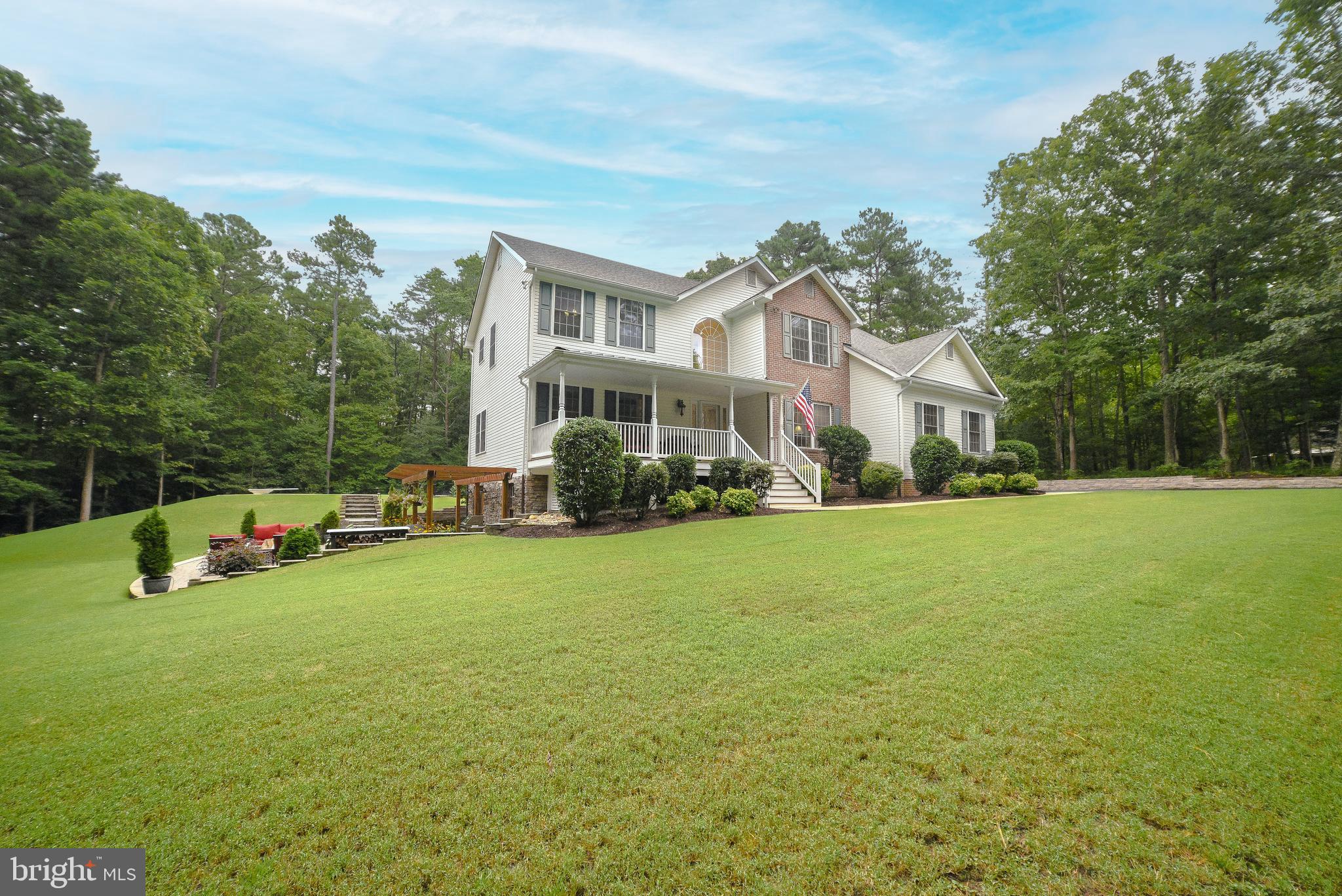 CHESTNUT HILLS - Residential