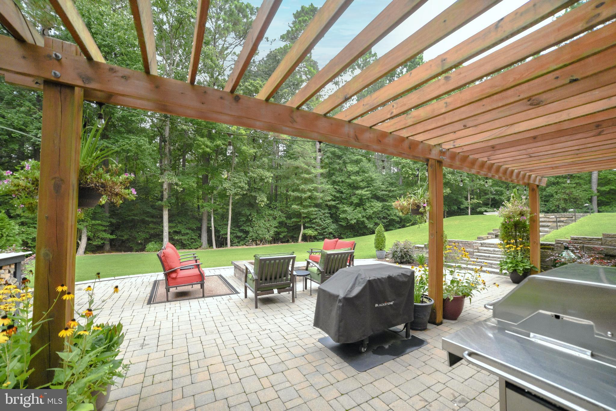 CHESTNUT HILLS - Residential