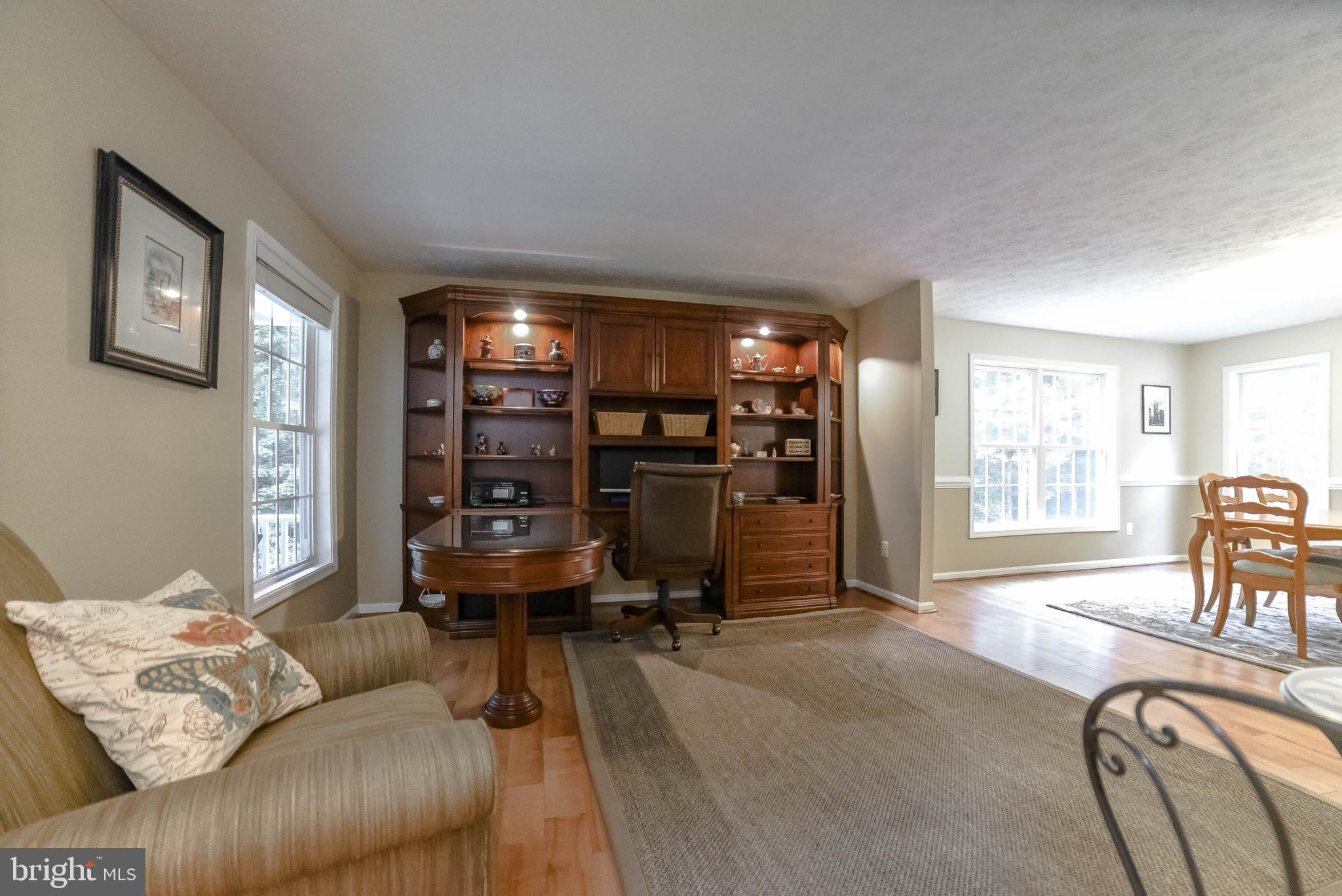 CHESTNUT HILLS - Residential