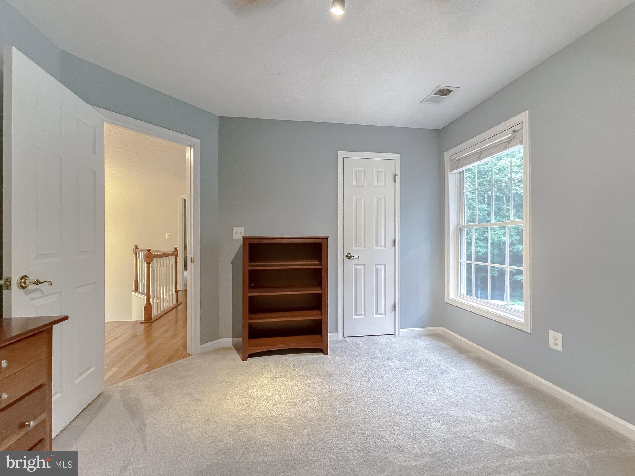 CHESTNUT HILLS - Residential