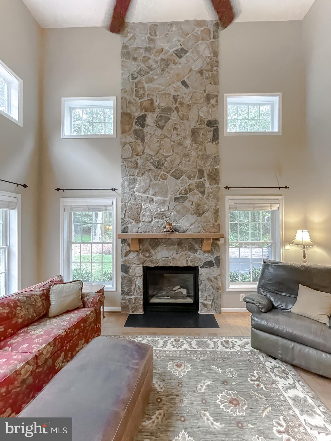 CHESTNUT HILLS - Residential