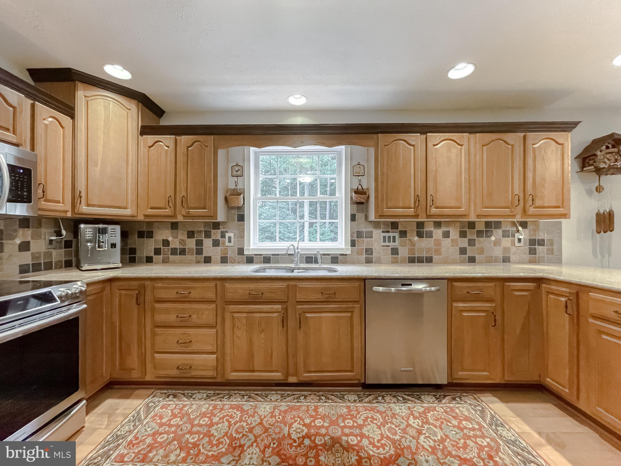 CHESTNUT HILLS - Residential