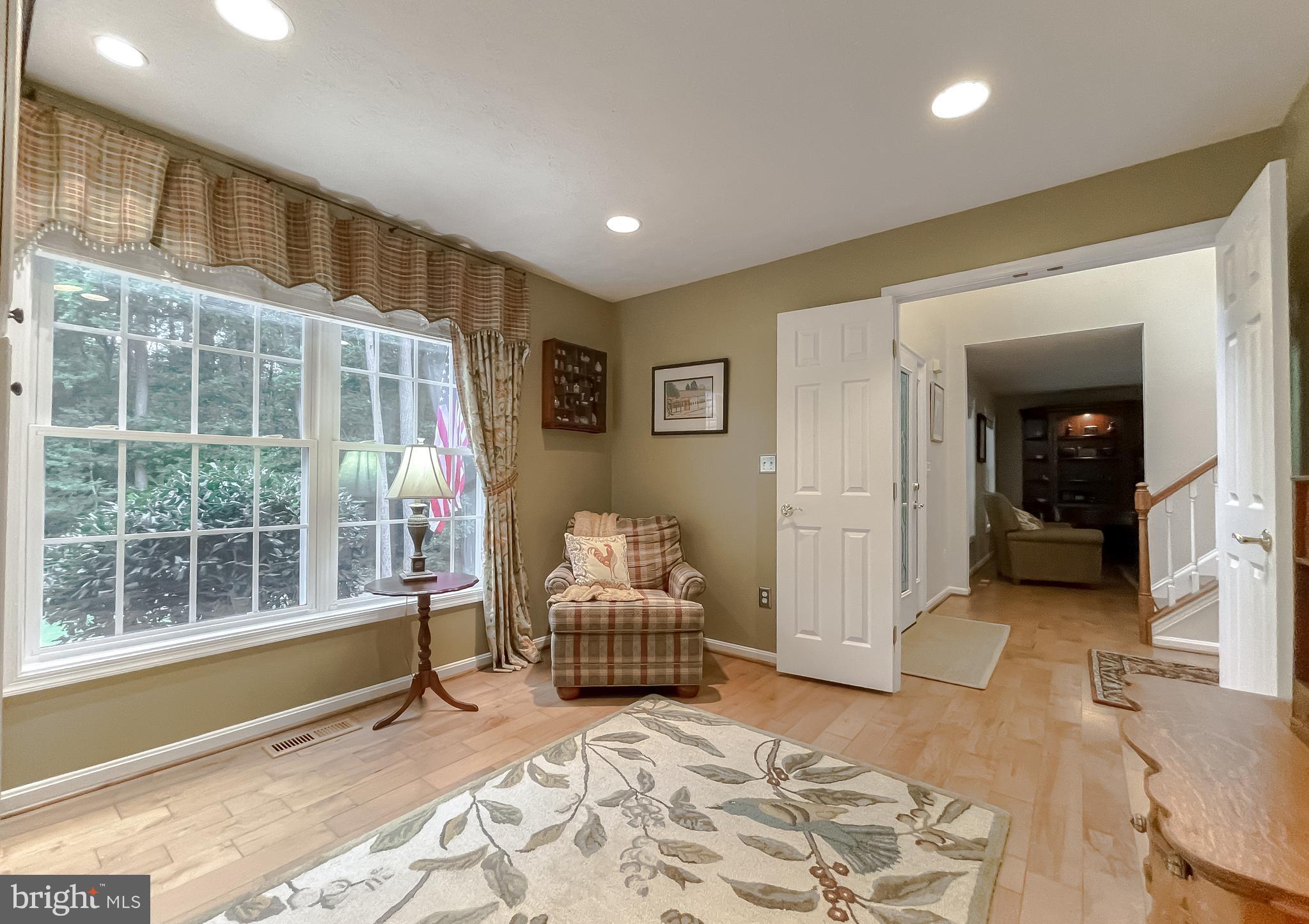 CHESTNUT HILLS - Residential