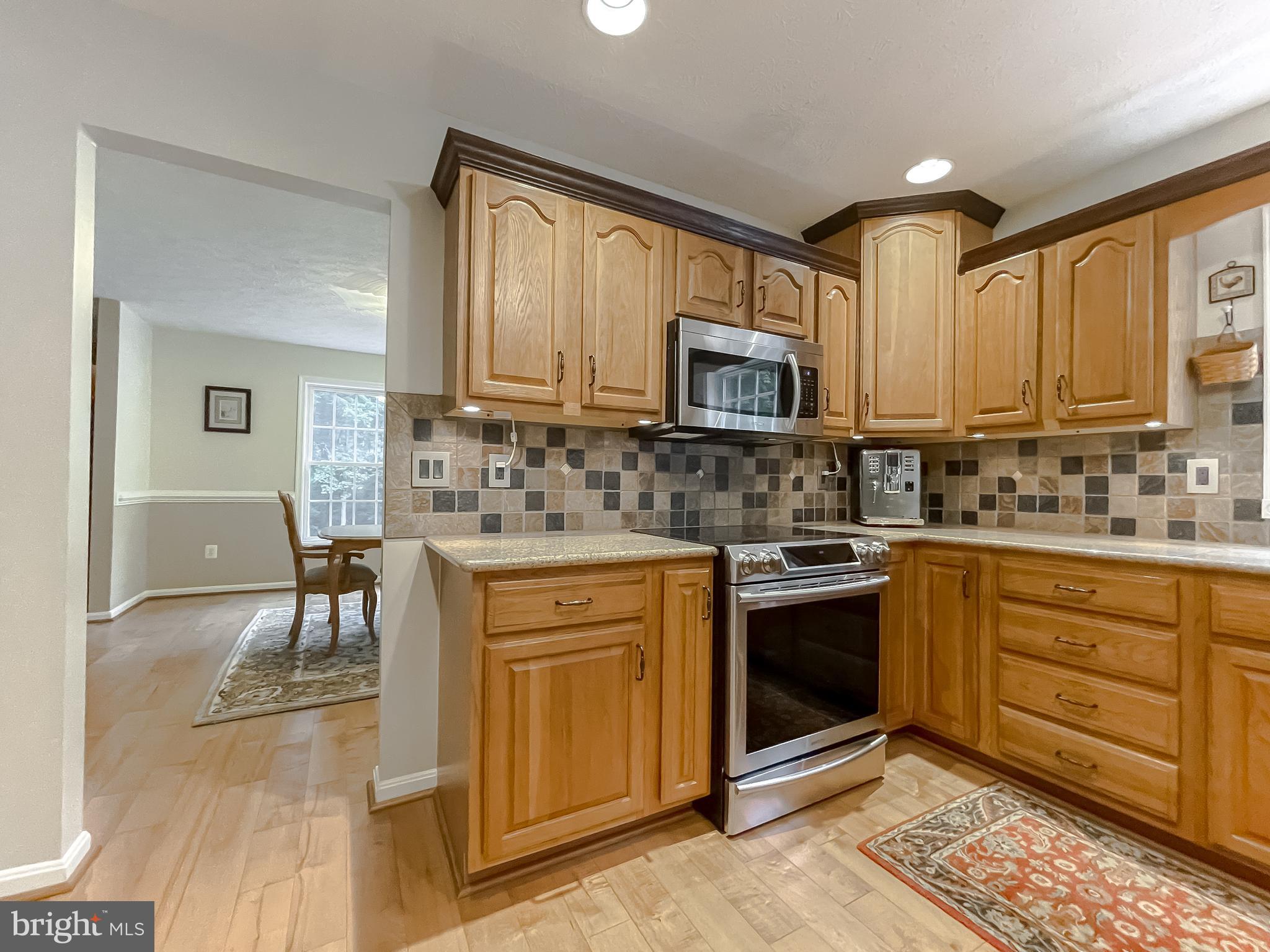 CHESTNUT HILLS - Residential