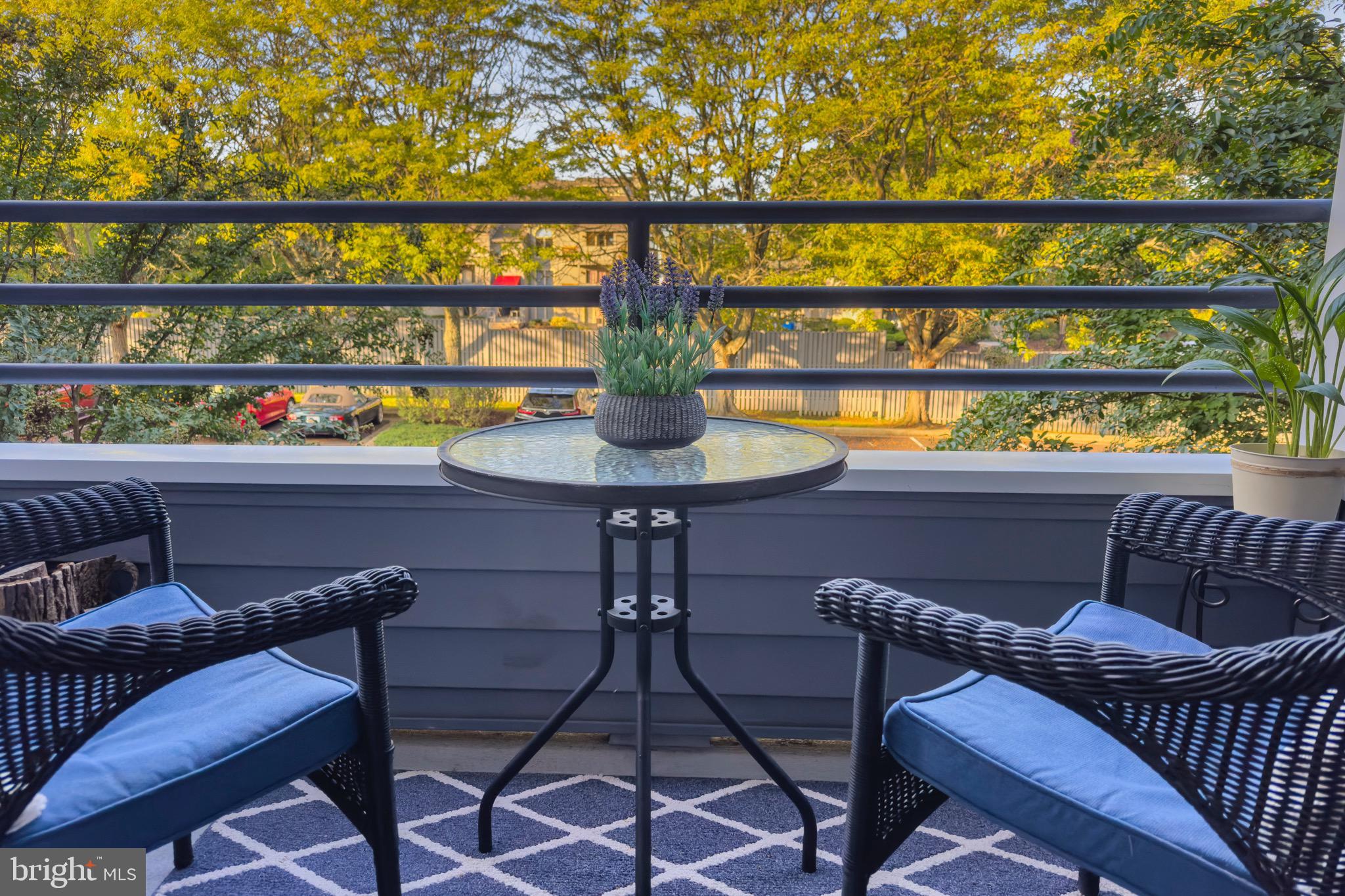 LAKE HERON CONDO - Residential