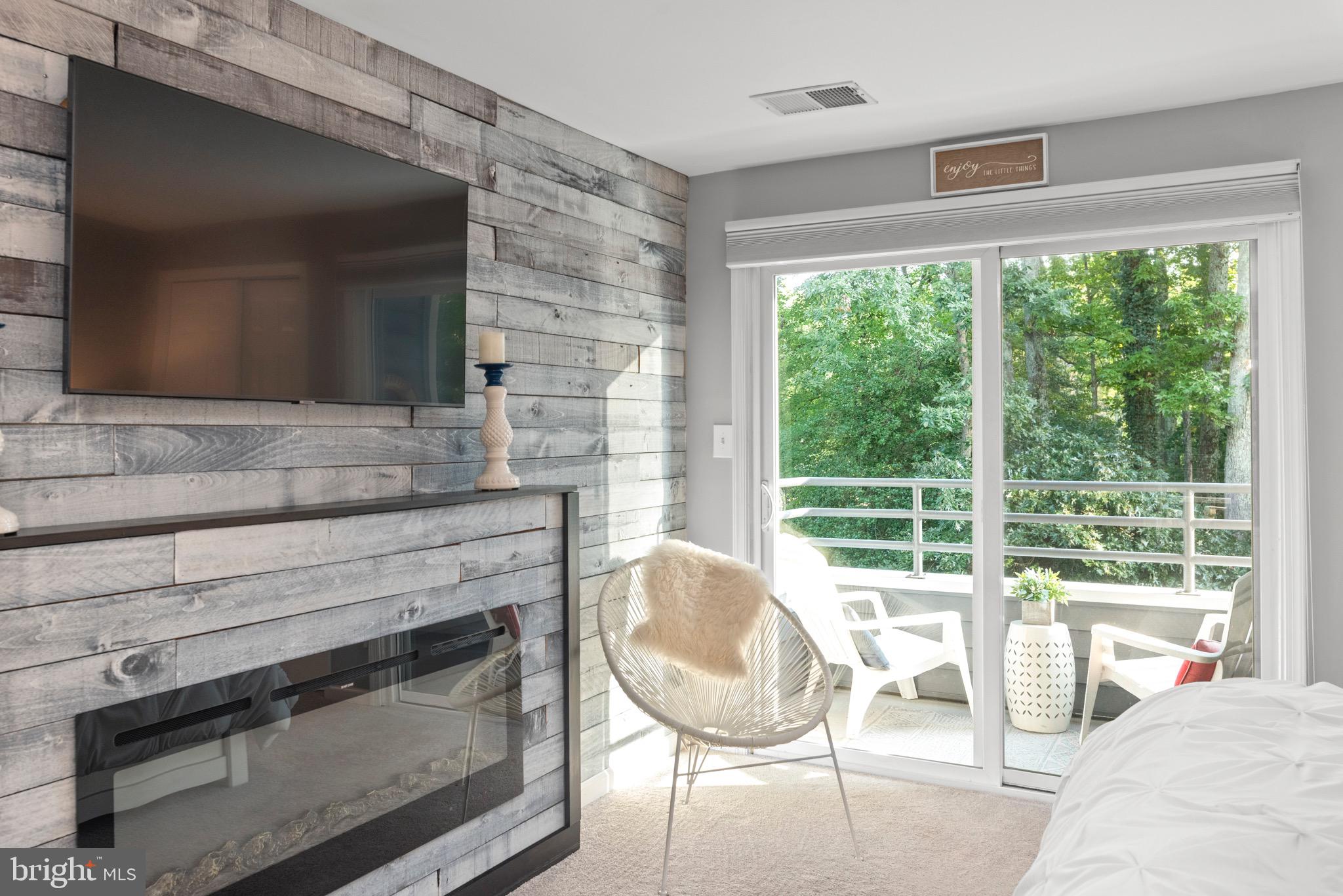 LAKE HERON CONDO - Residential