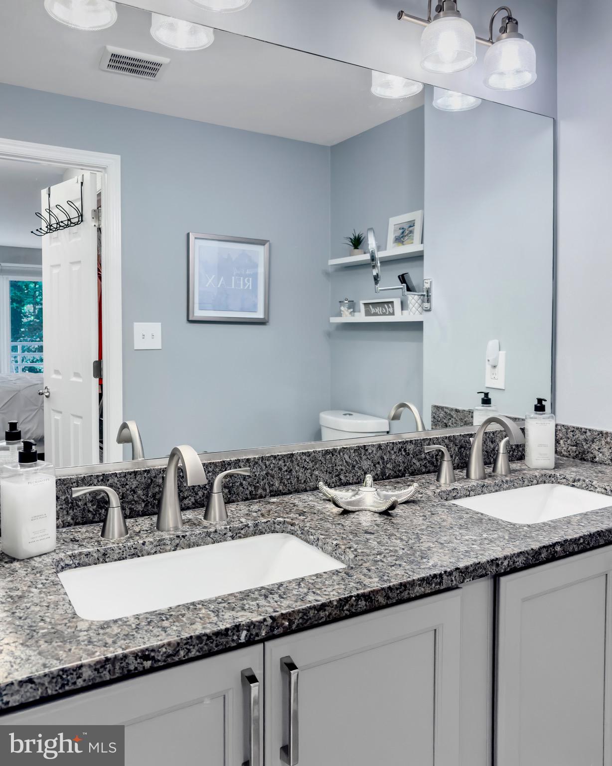 LAKE HERON CONDO - Residential