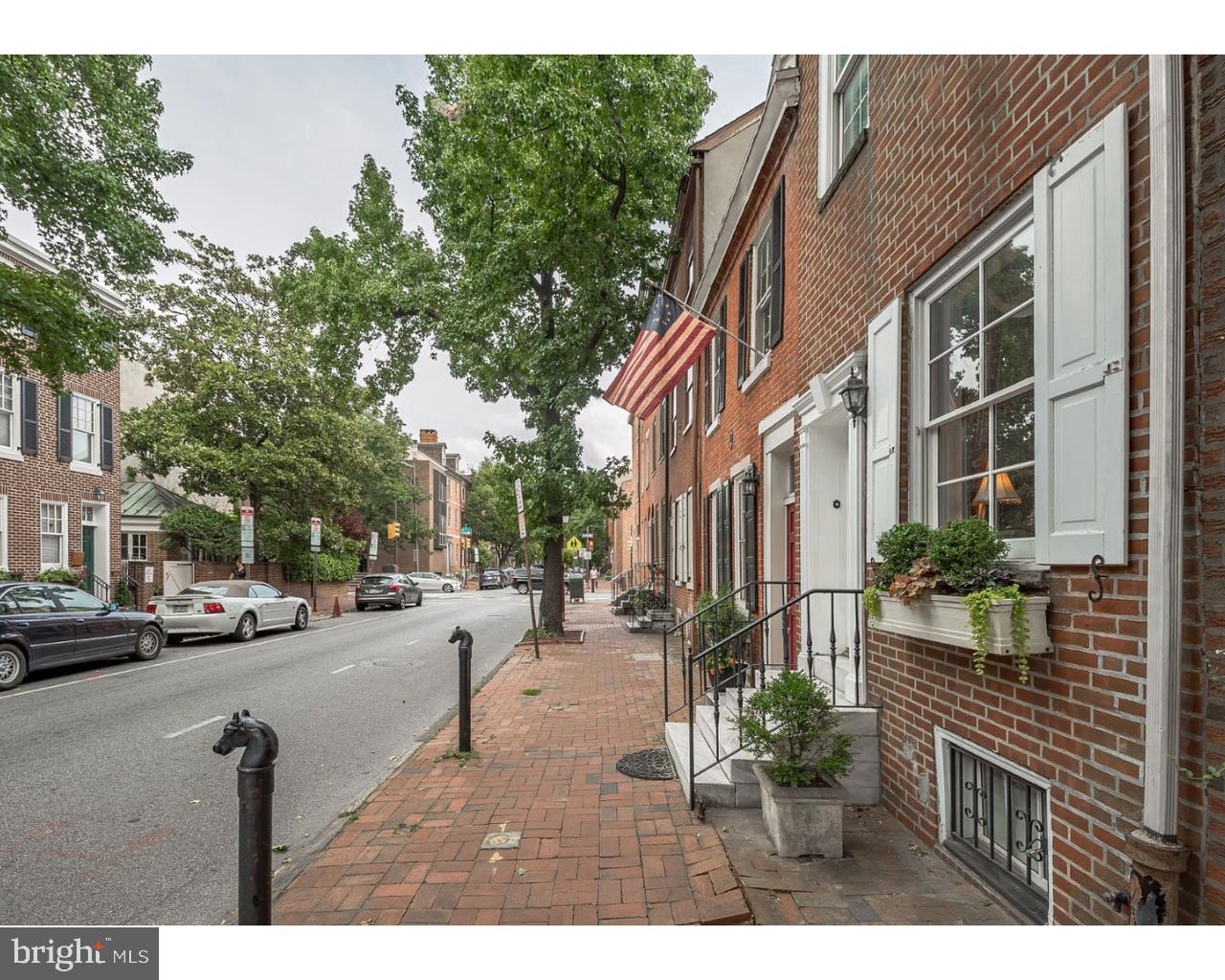 SOCIETY HILL - Residential