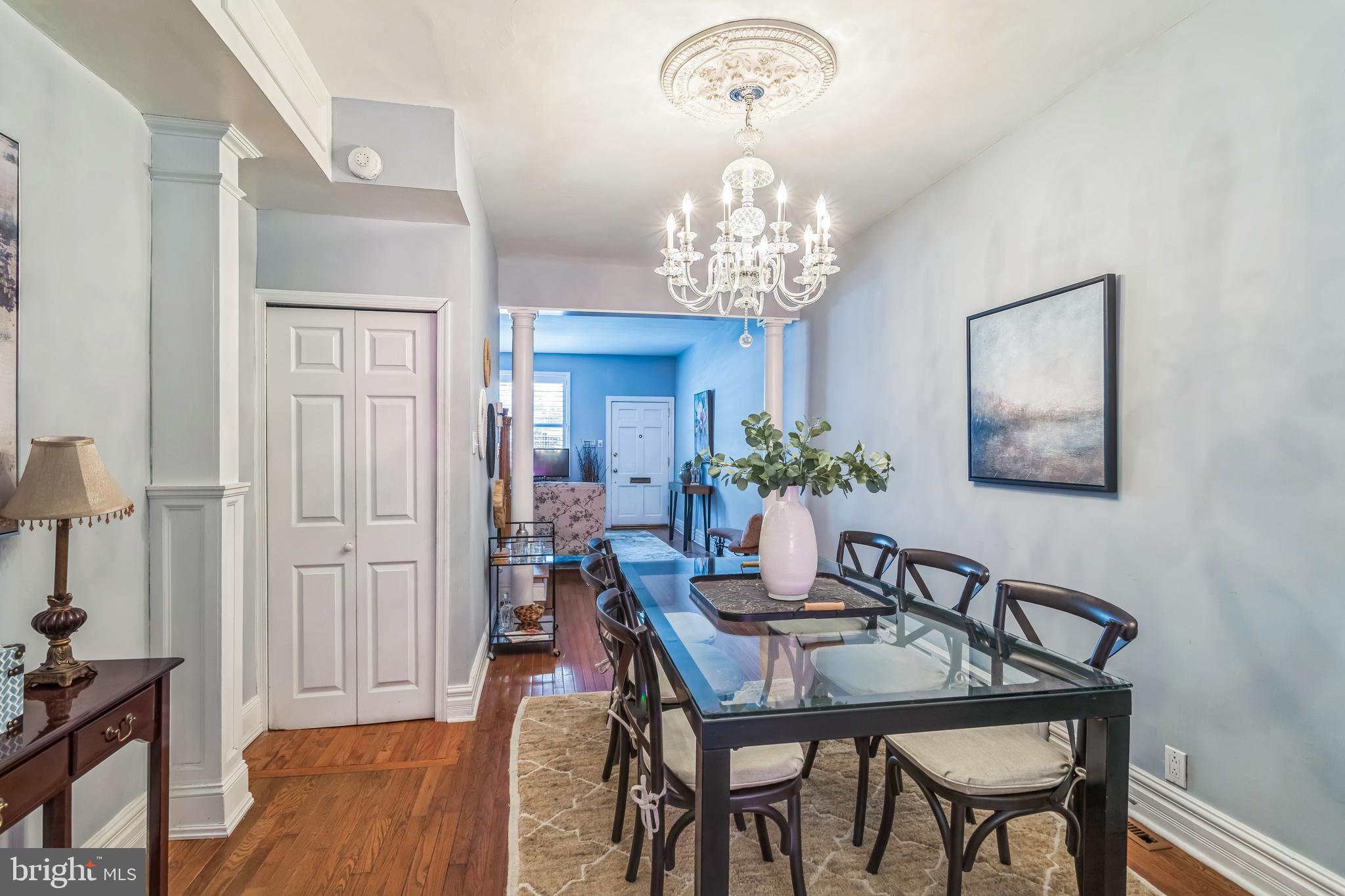 SOCIETY HILL - Residential