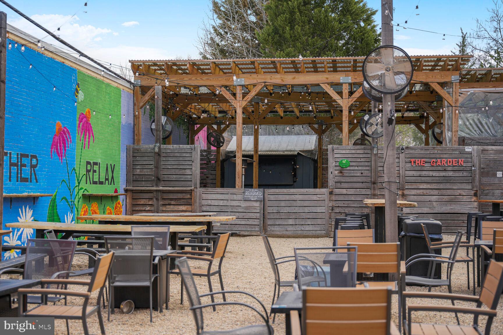 LINDEN GARDENS - Residential