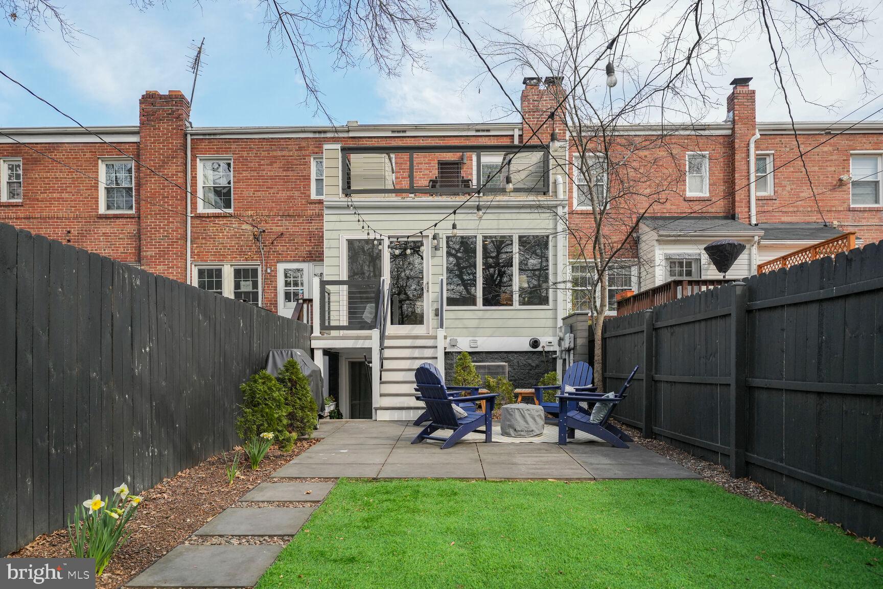 LINDEN GARDENS - Residential