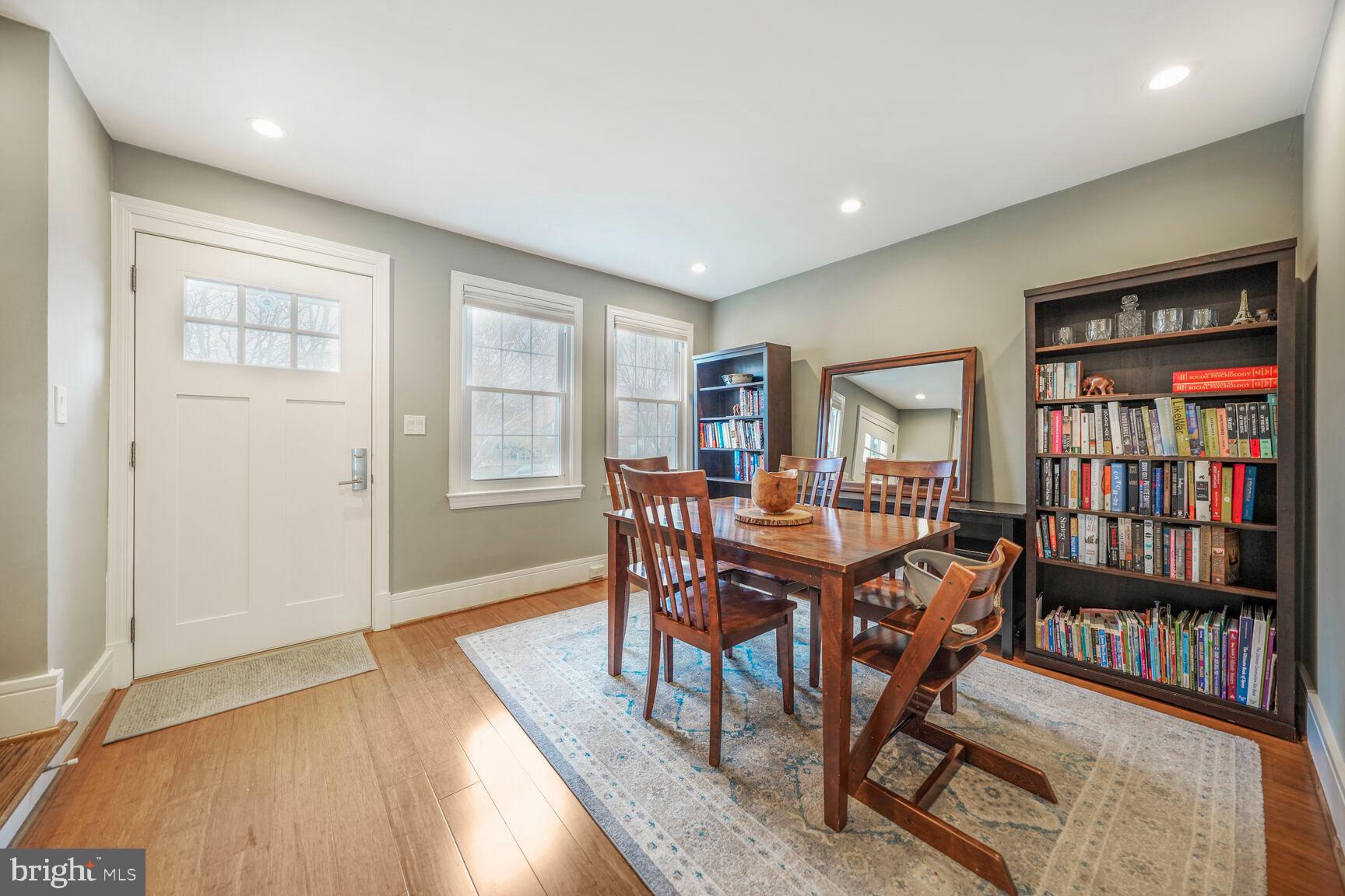 LINDEN GARDENS - Residential