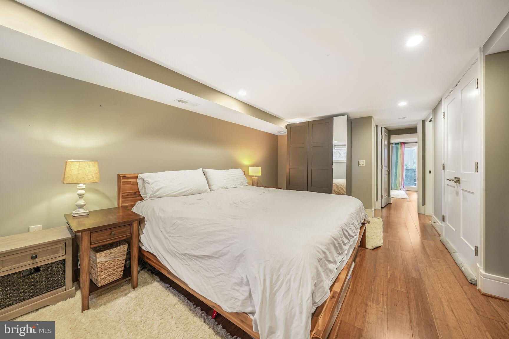 LINDEN GARDENS - Residential