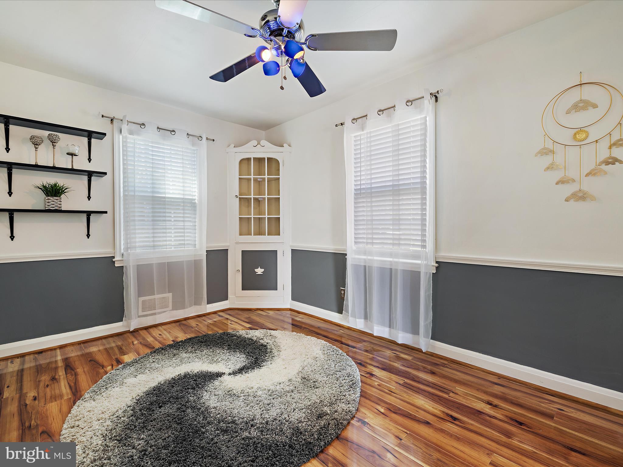 LOYOLA - NOTRE DAME - Residential