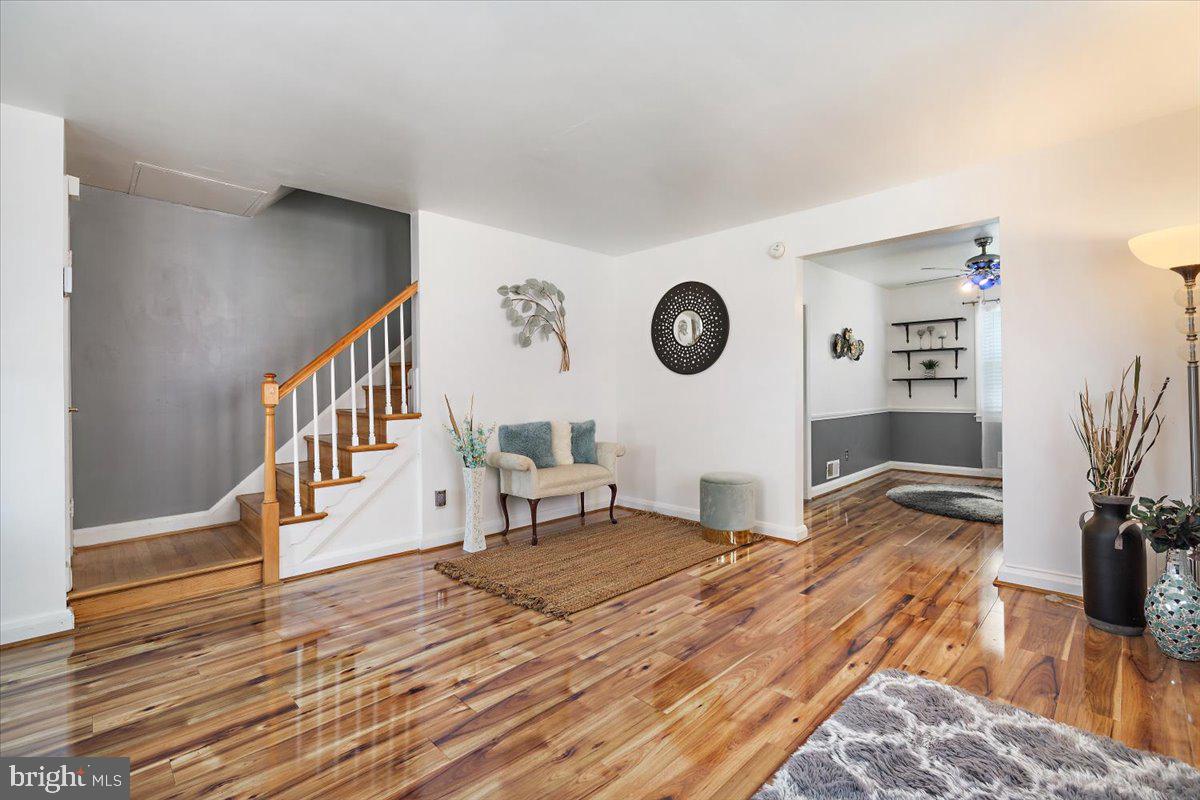 LOYOLA - NOTRE DAME - Residential