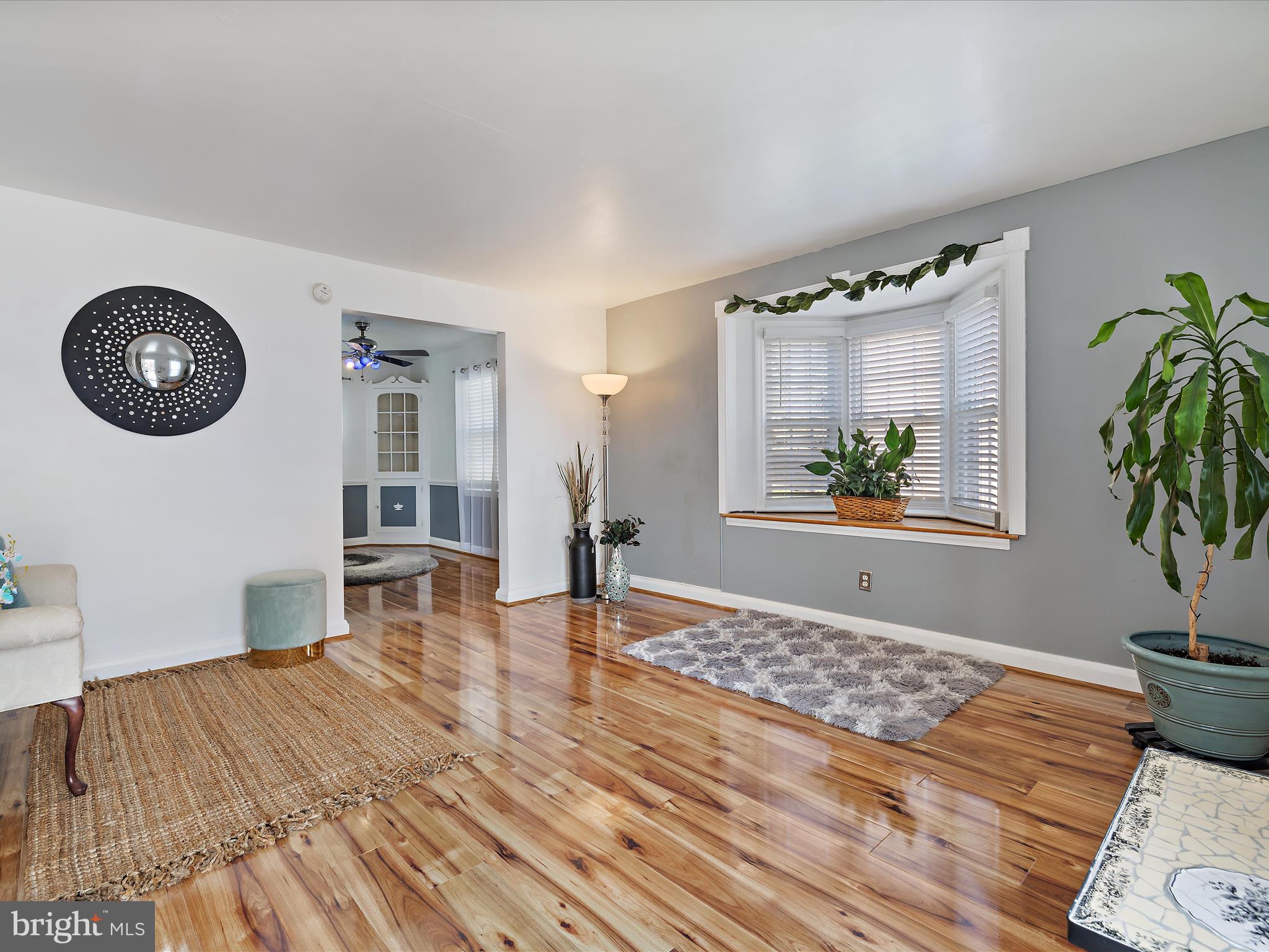 LOYOLA - NOTRE DAME - Residential