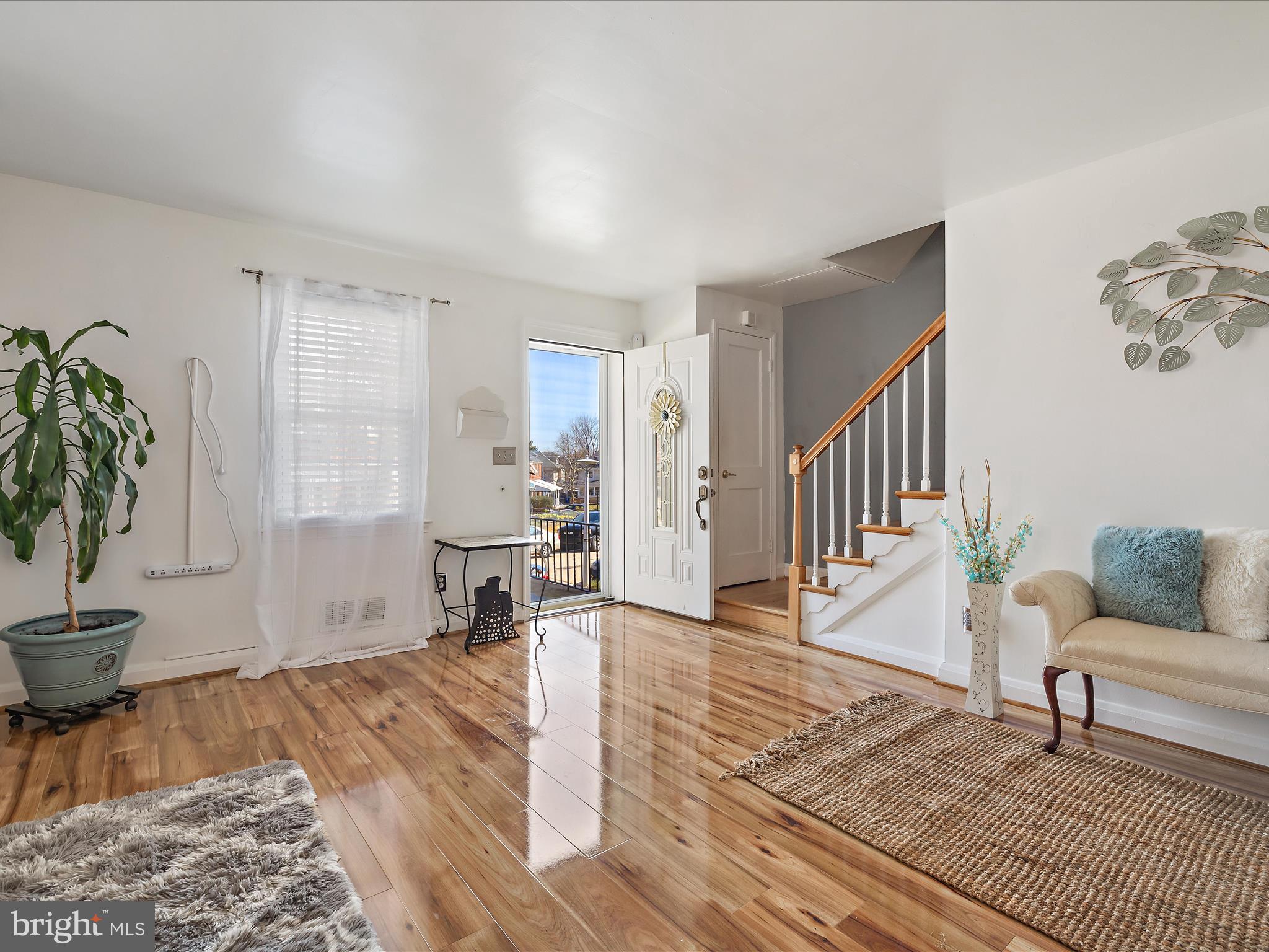 LOYOLA - NOTRE DAME - Residential