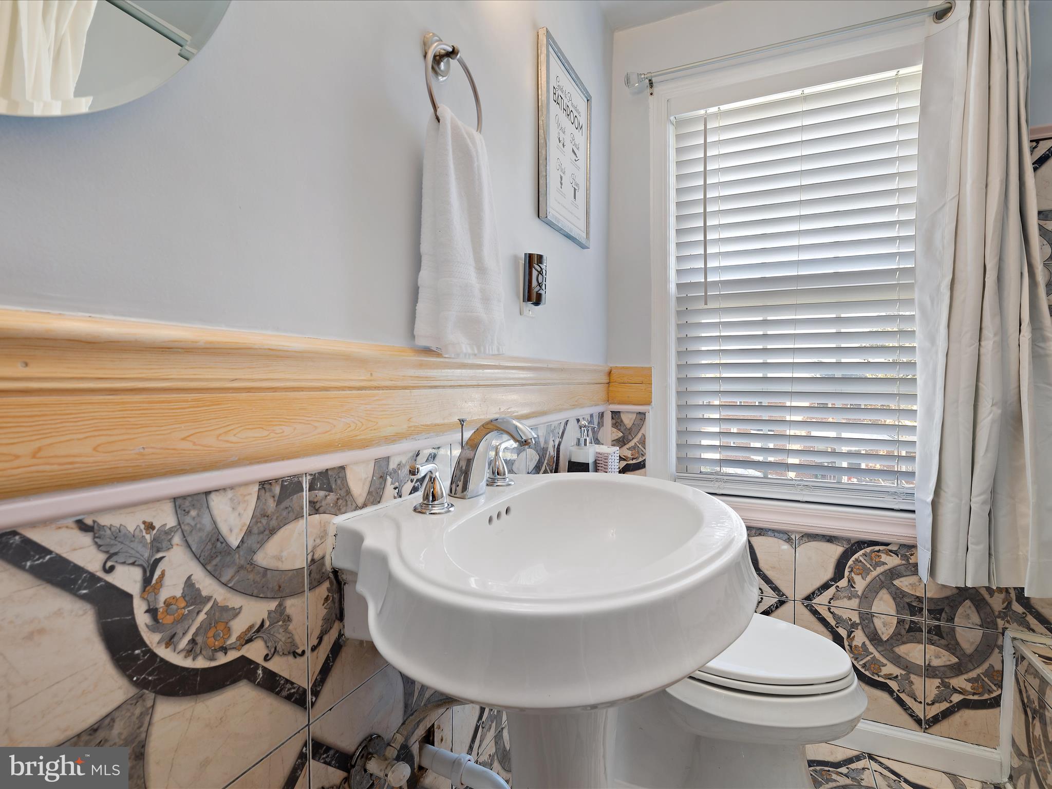 LOYOLA - NOTRE DAME - Residential