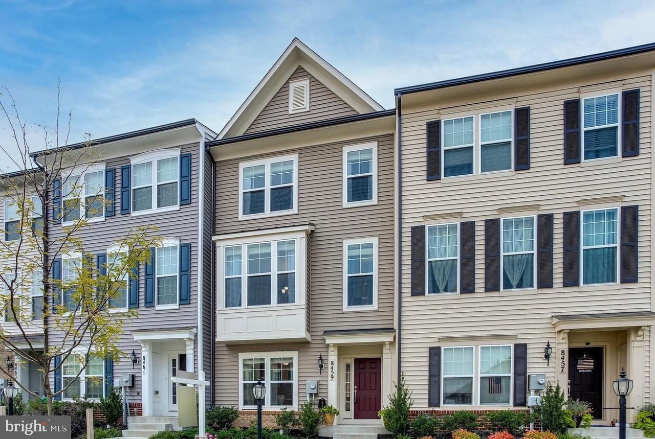 TALLYN RIDGE AT PINECLIFF PARK - Residential Lease