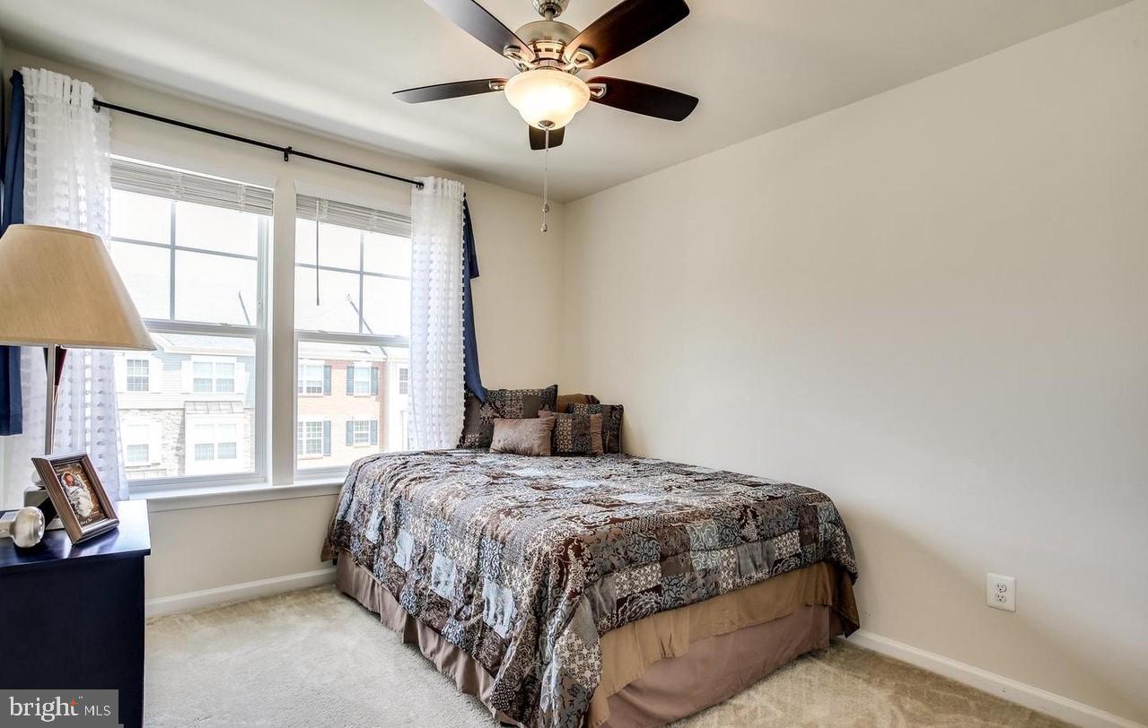 TALLYN RIDGE AT PINECLIFF PARK - Residential Lease