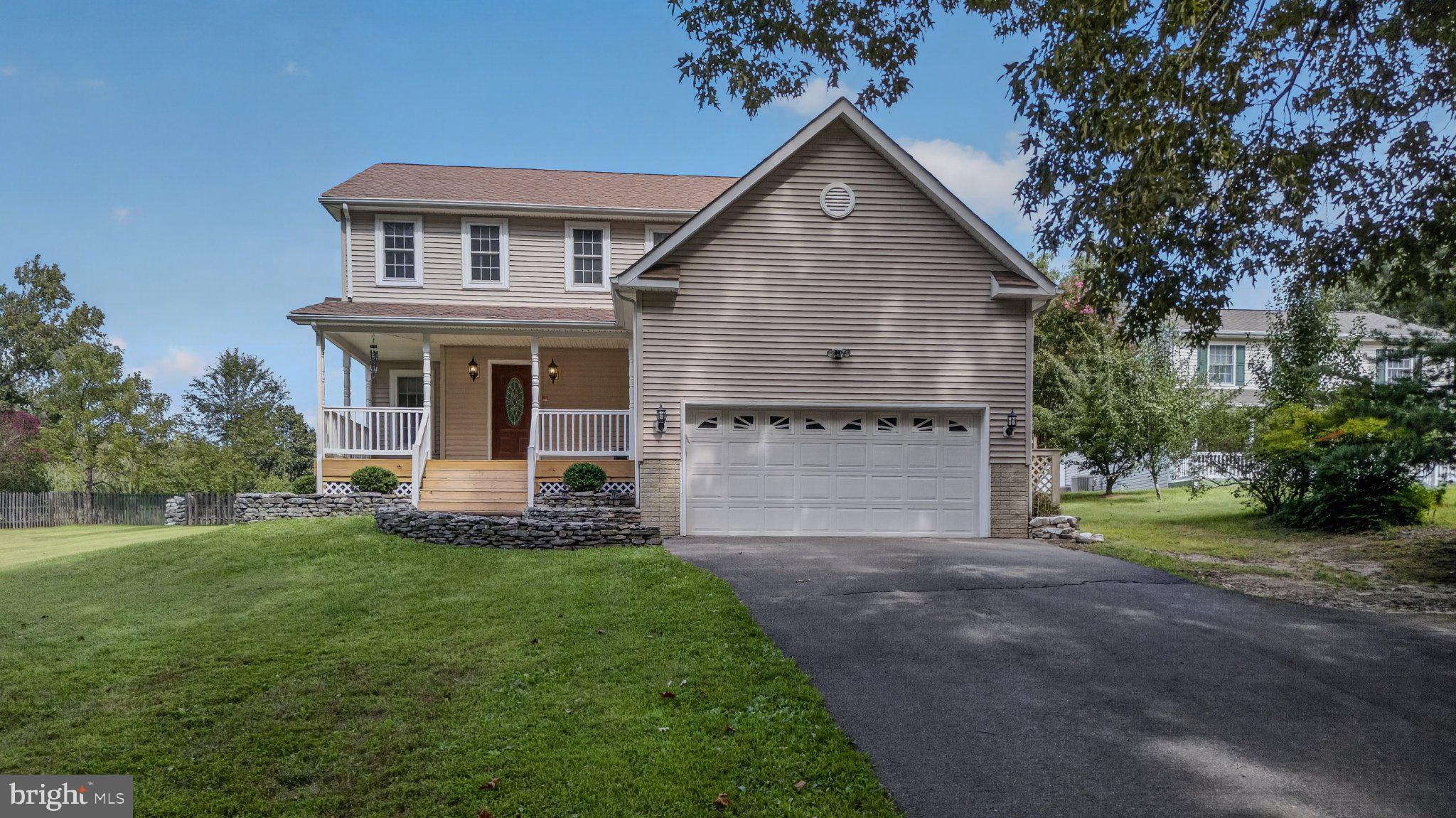 8115 OAK WOOD DRIVE