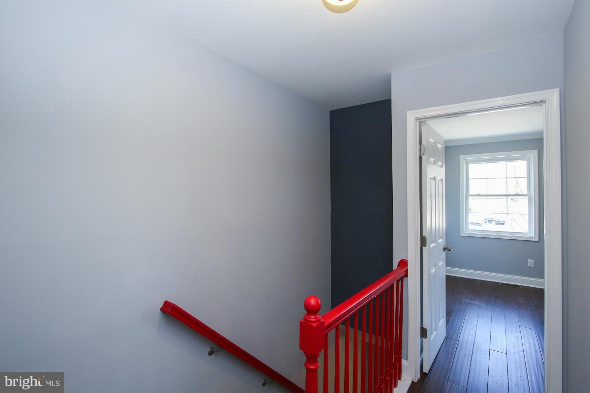 MONTGOMERY MEADOWS - Residential