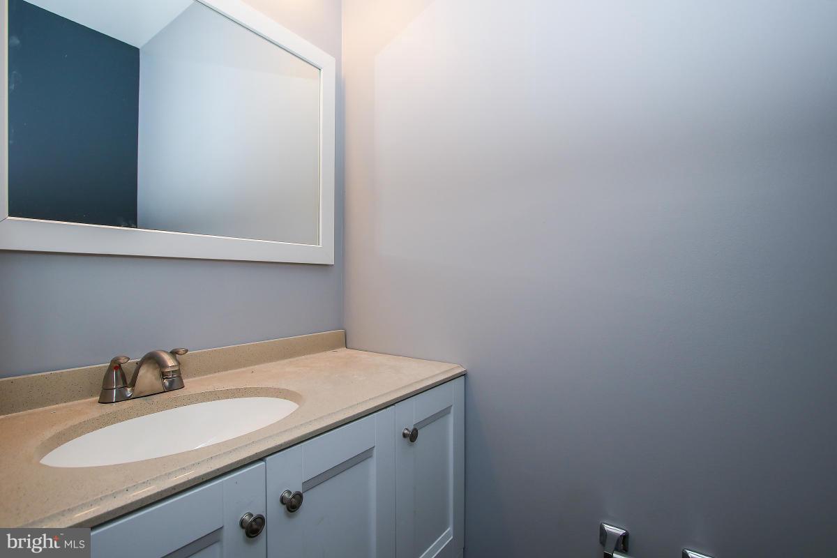 MONTGOMERY MEADOWS - Residential