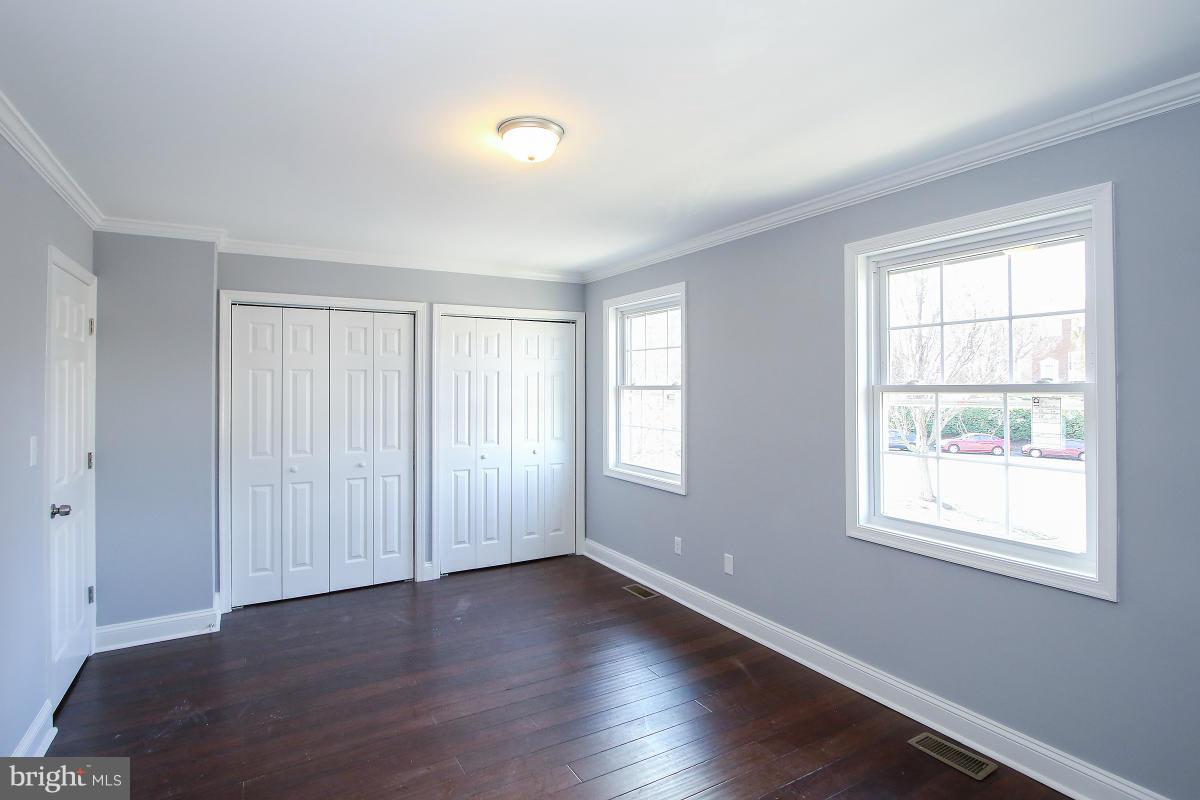 MONTGOMERY MEADOWS - Residential