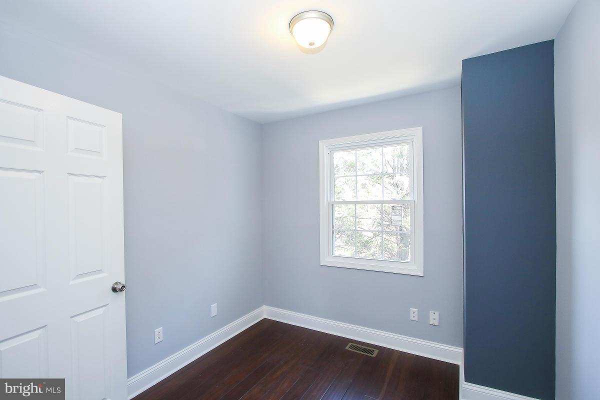 MONTGOMERY MEADOWS - Residential