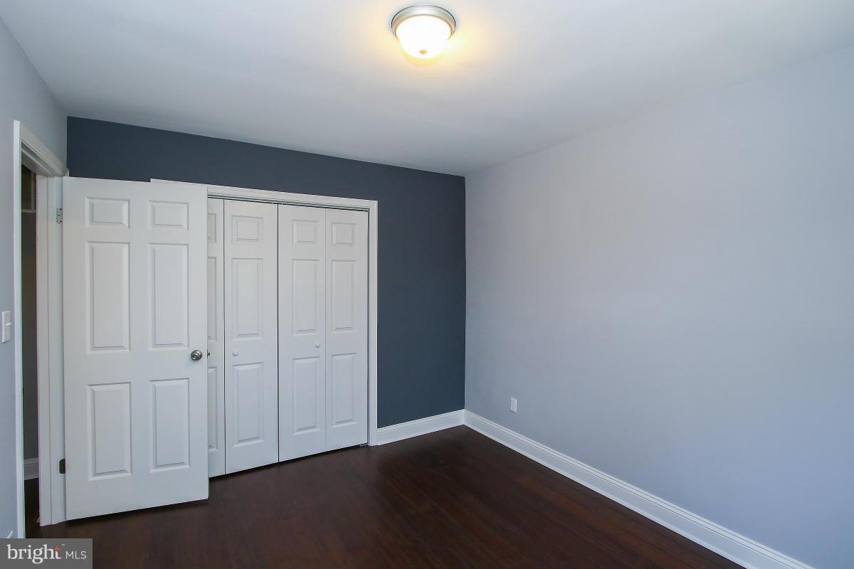 MONTGOMERY MEADOWS - Residential