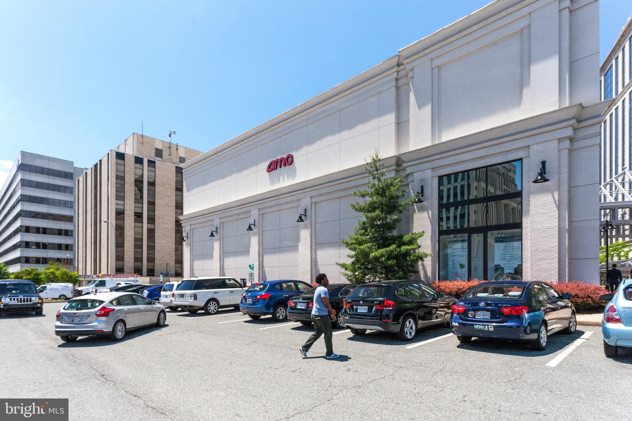 COLONIAL VILLAGE - Residential Lease