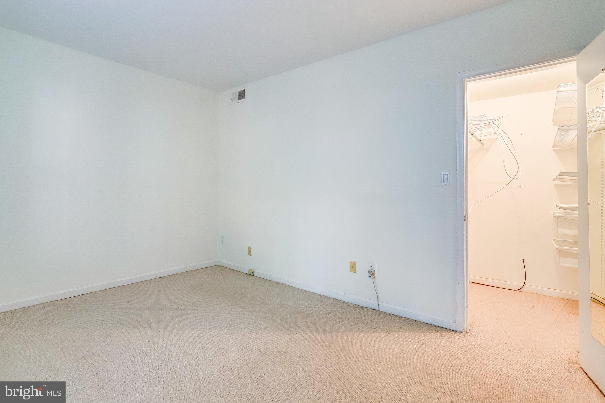 COLONIAL VILLAGE - Residential Lease