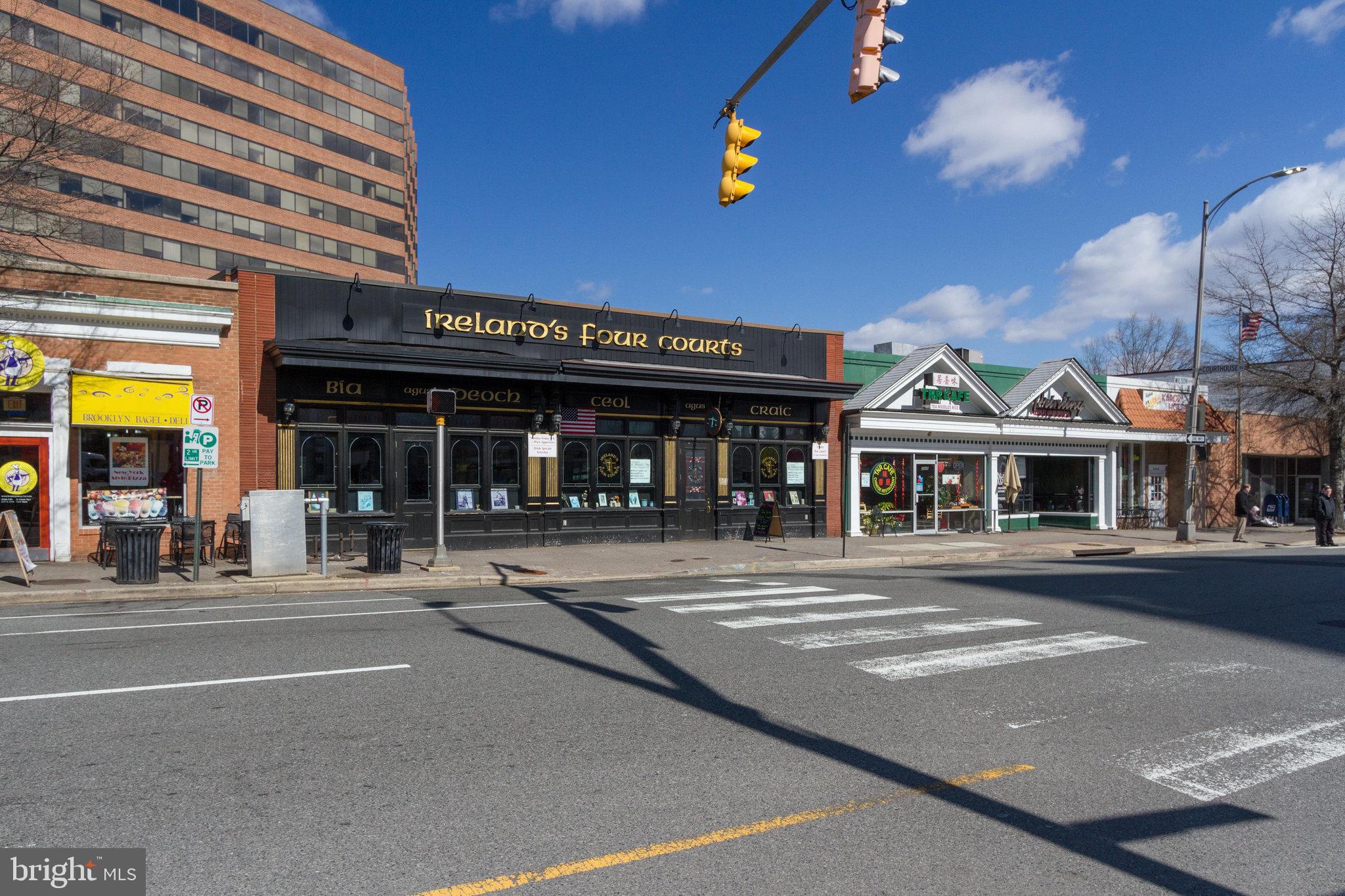 COLONIAL VILLAGE - Residential Lease