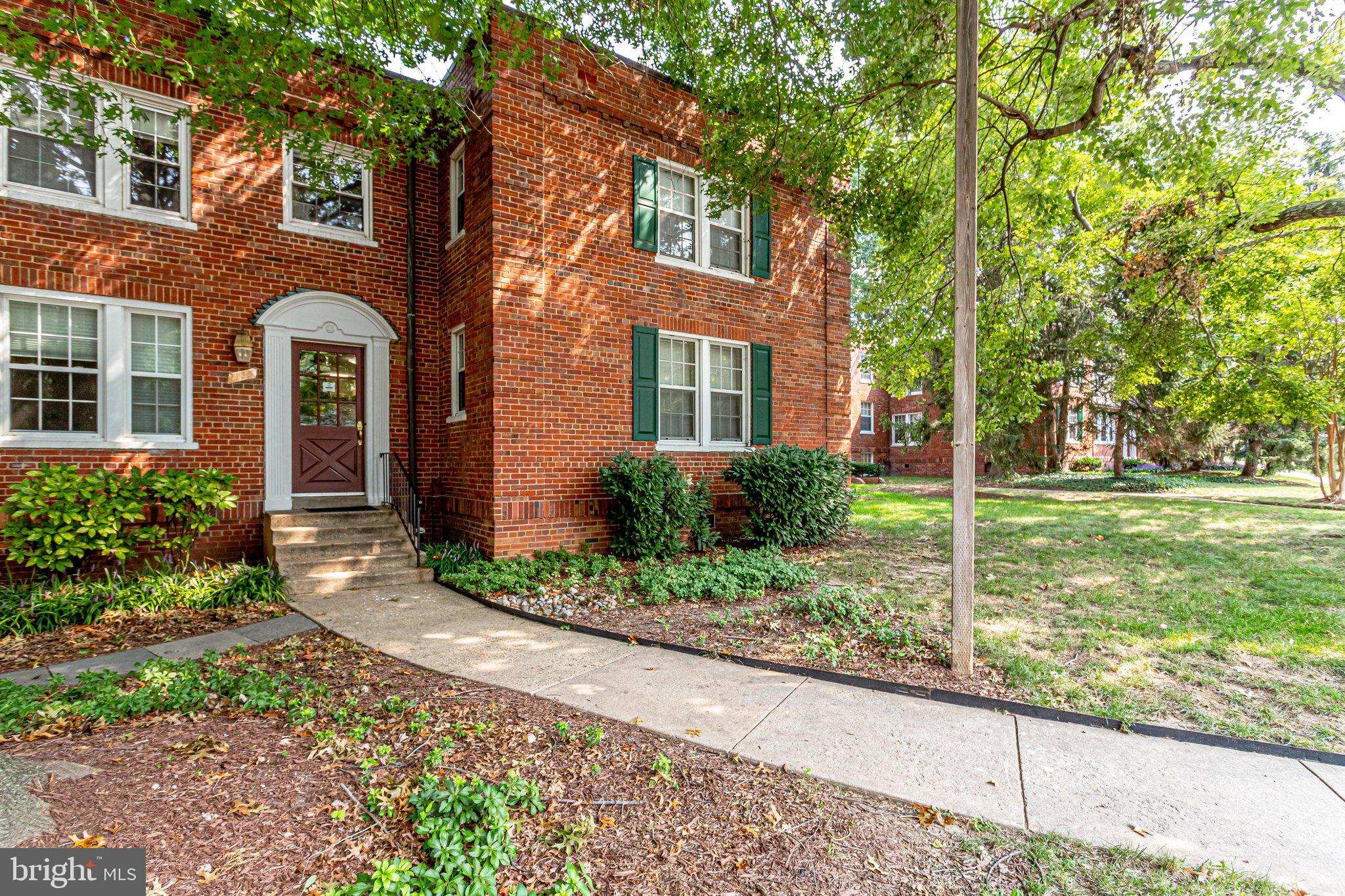 COLONIAL VILLAGE - Residential Lease