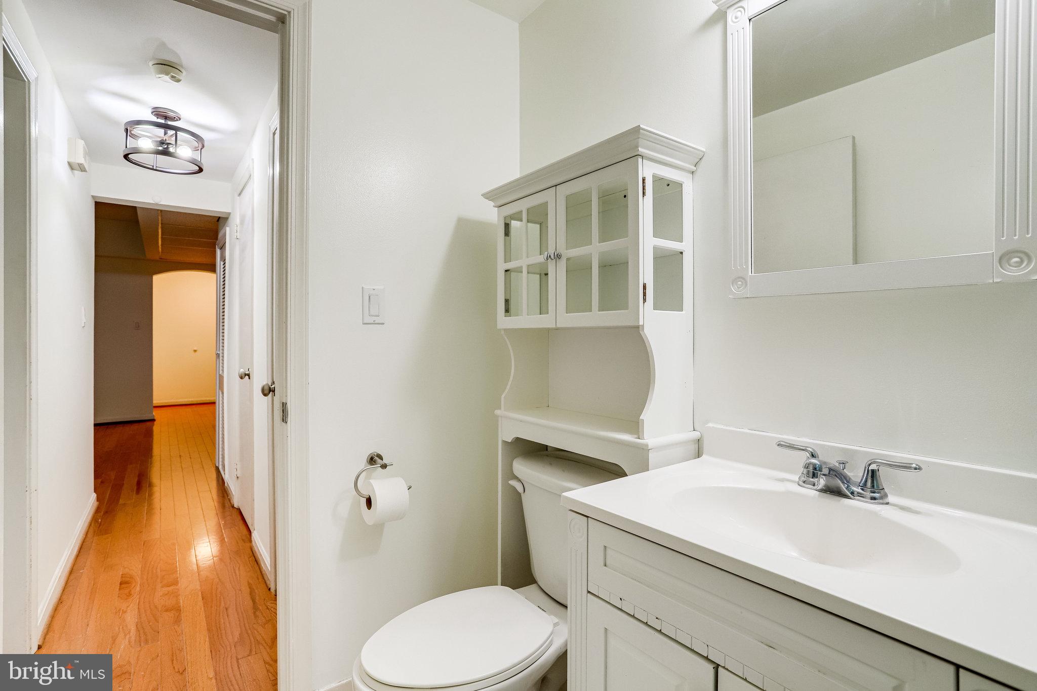 COLONIAL VILLAGE - Residential Lease