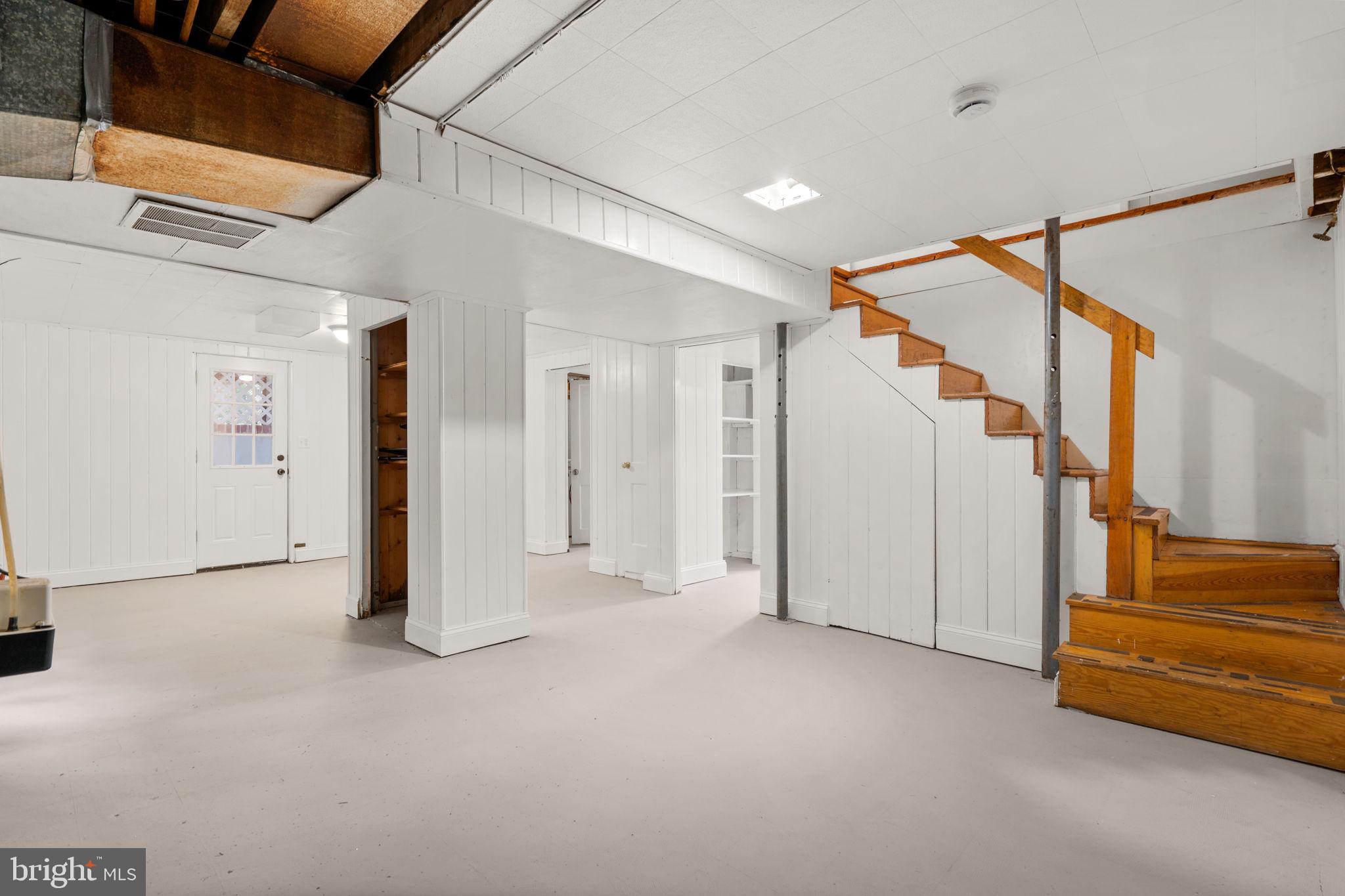 NORTHWOOD VILLAGE - Residential