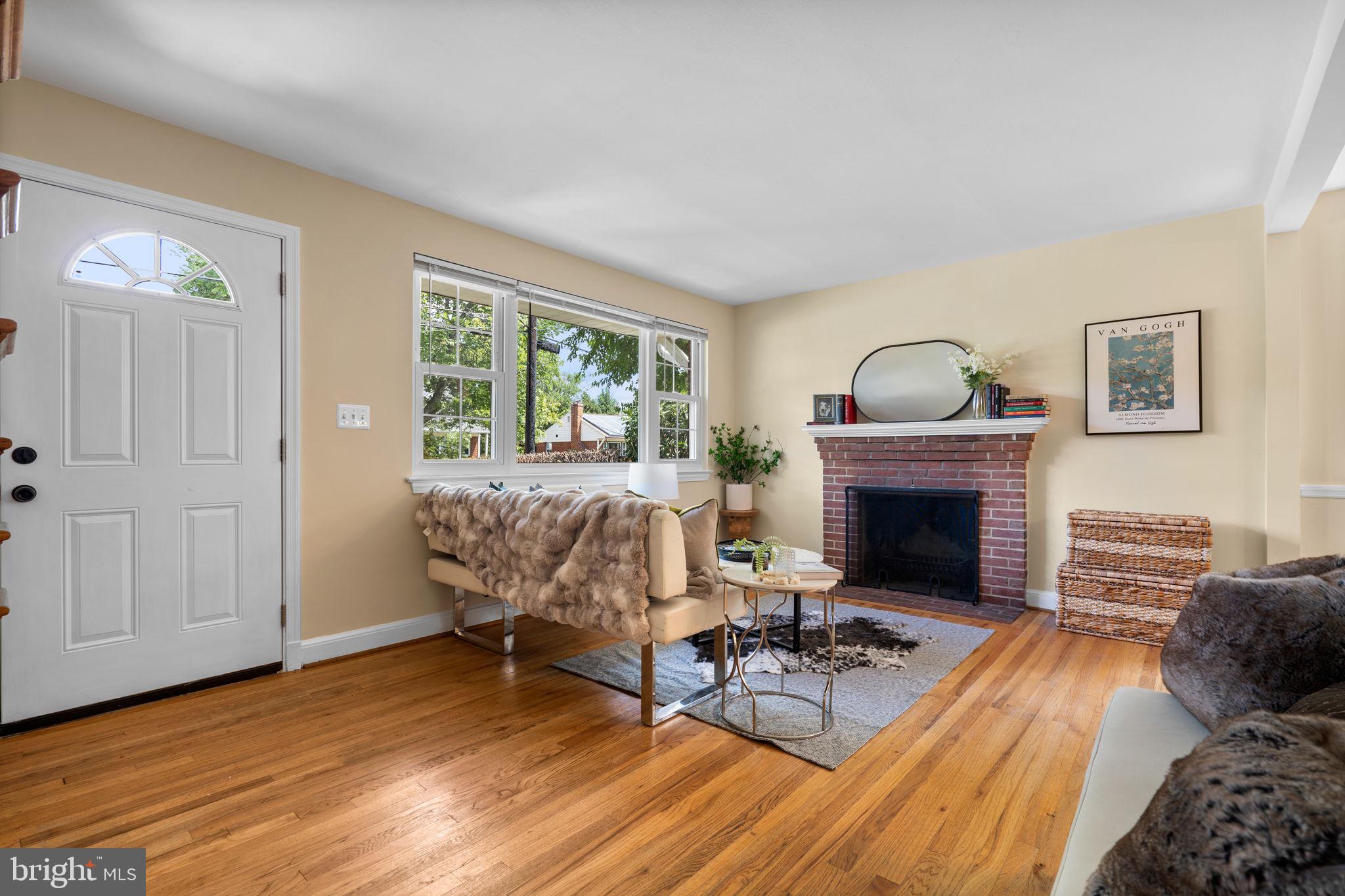 NORTHWOOD VILLAGE - Residential