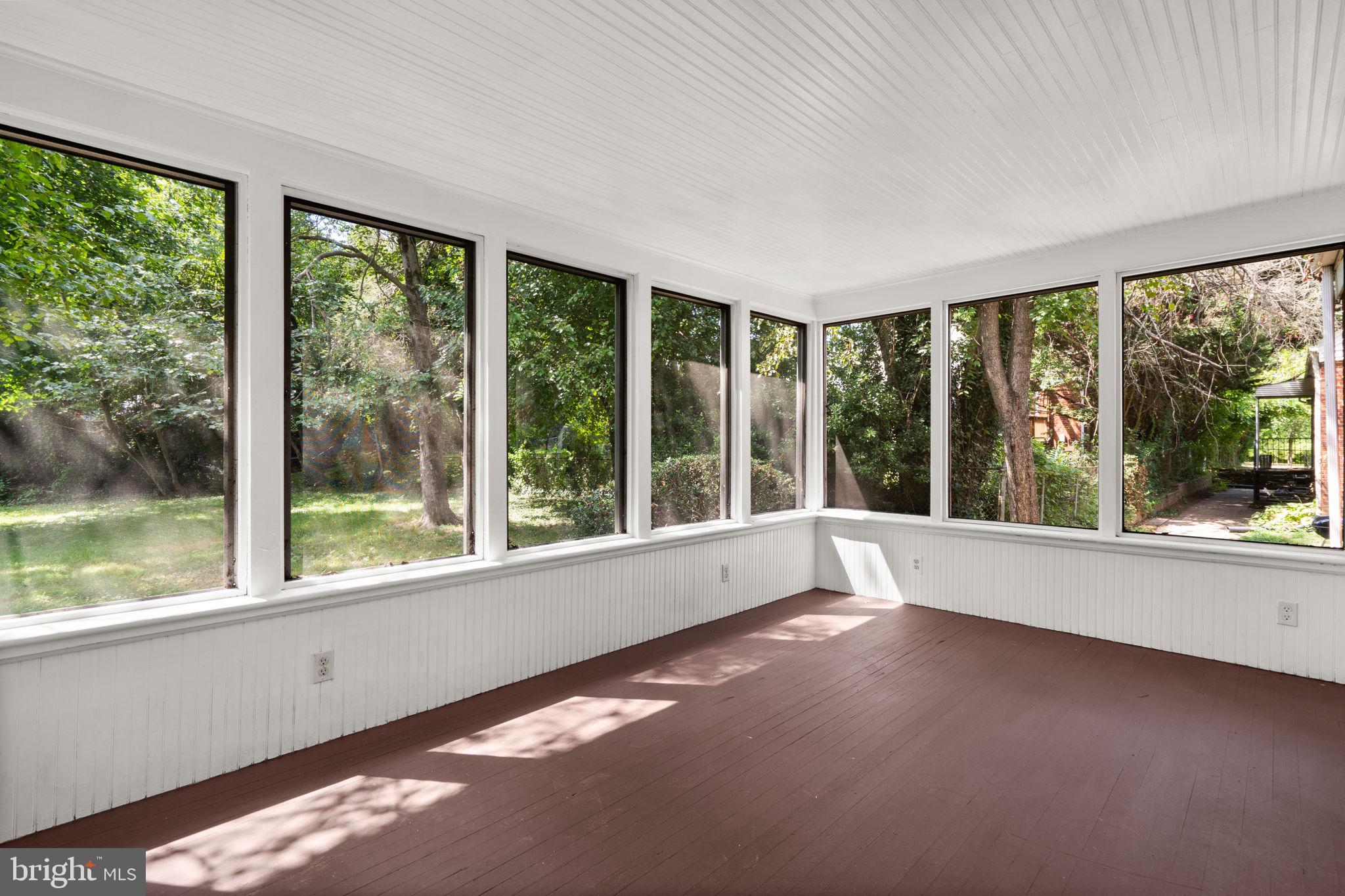 NORTHWOOD VILLAGE - Residential