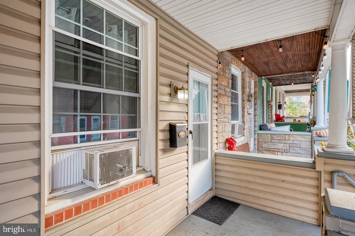 HAMPDEN HISTORIC DISTRICT - Residential Lease